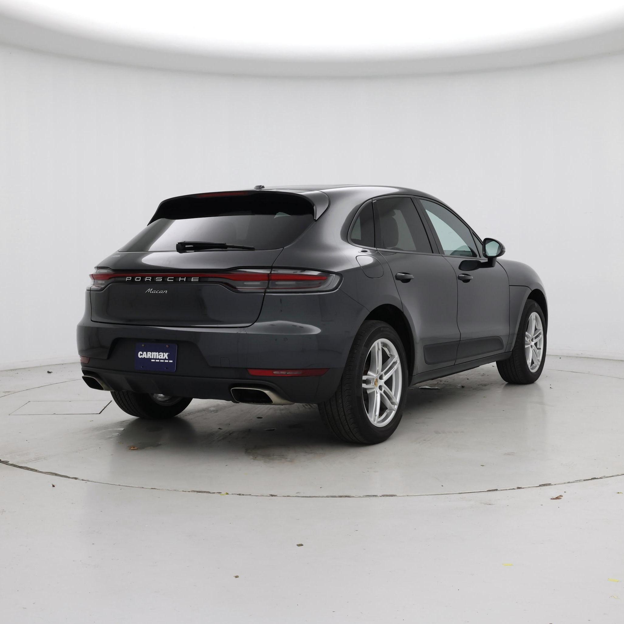 Thumbnail: 2020 Porsche Macan - 8
