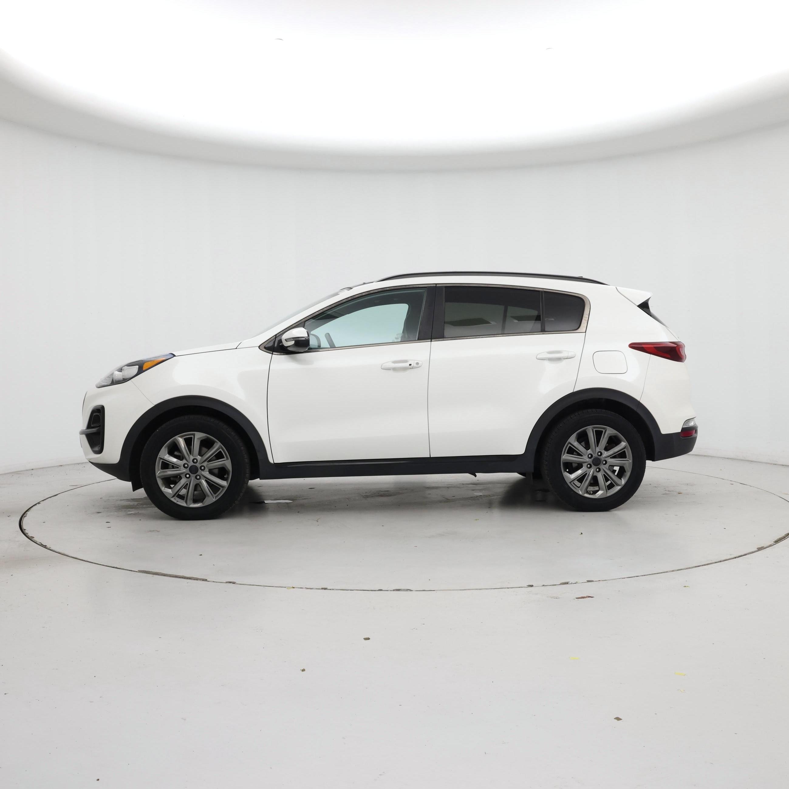 Thumbnail: 2021 Kia Sportage - 3