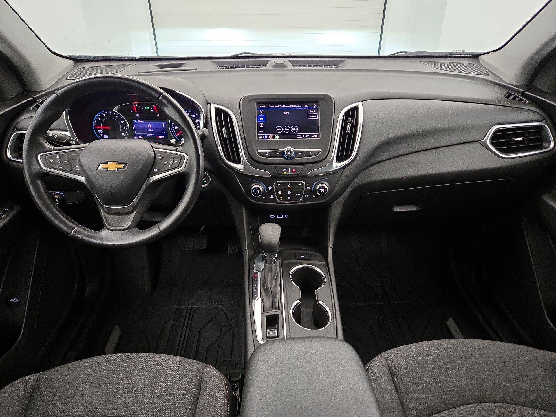 Thumbnail: 2022 Chevrolet Equinox - 9