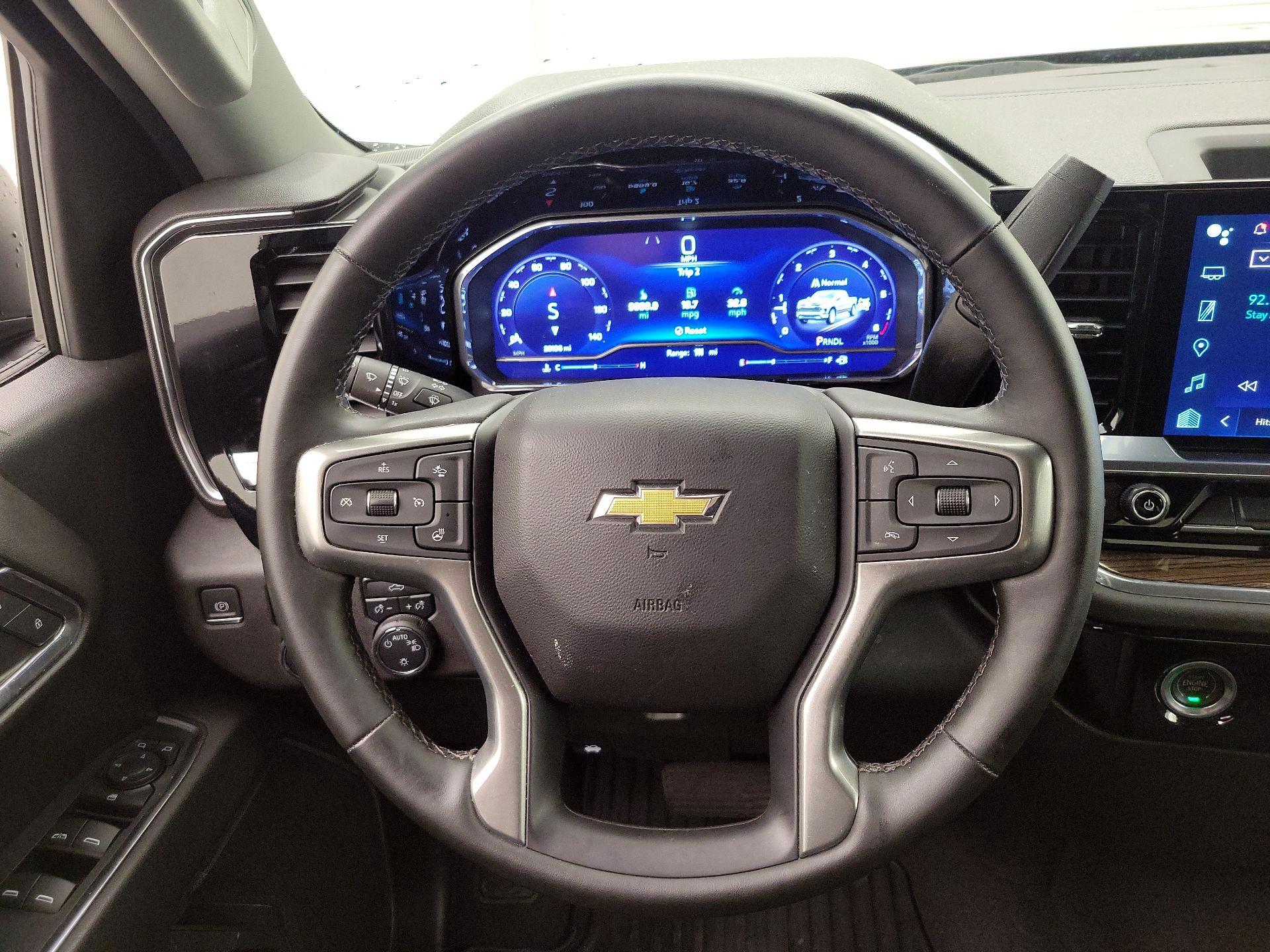 Thumbnail: 2023 Chevrolet Silverado 1500 - 10