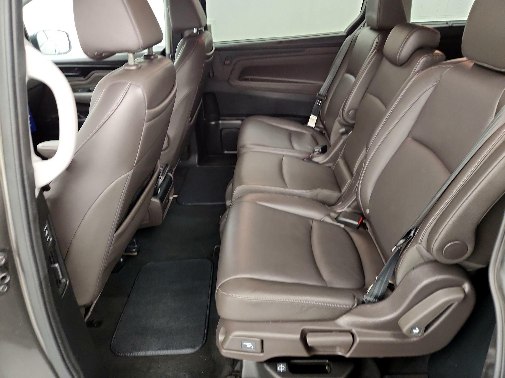 Thumbnail: 2023 Honda Odyssey - 18