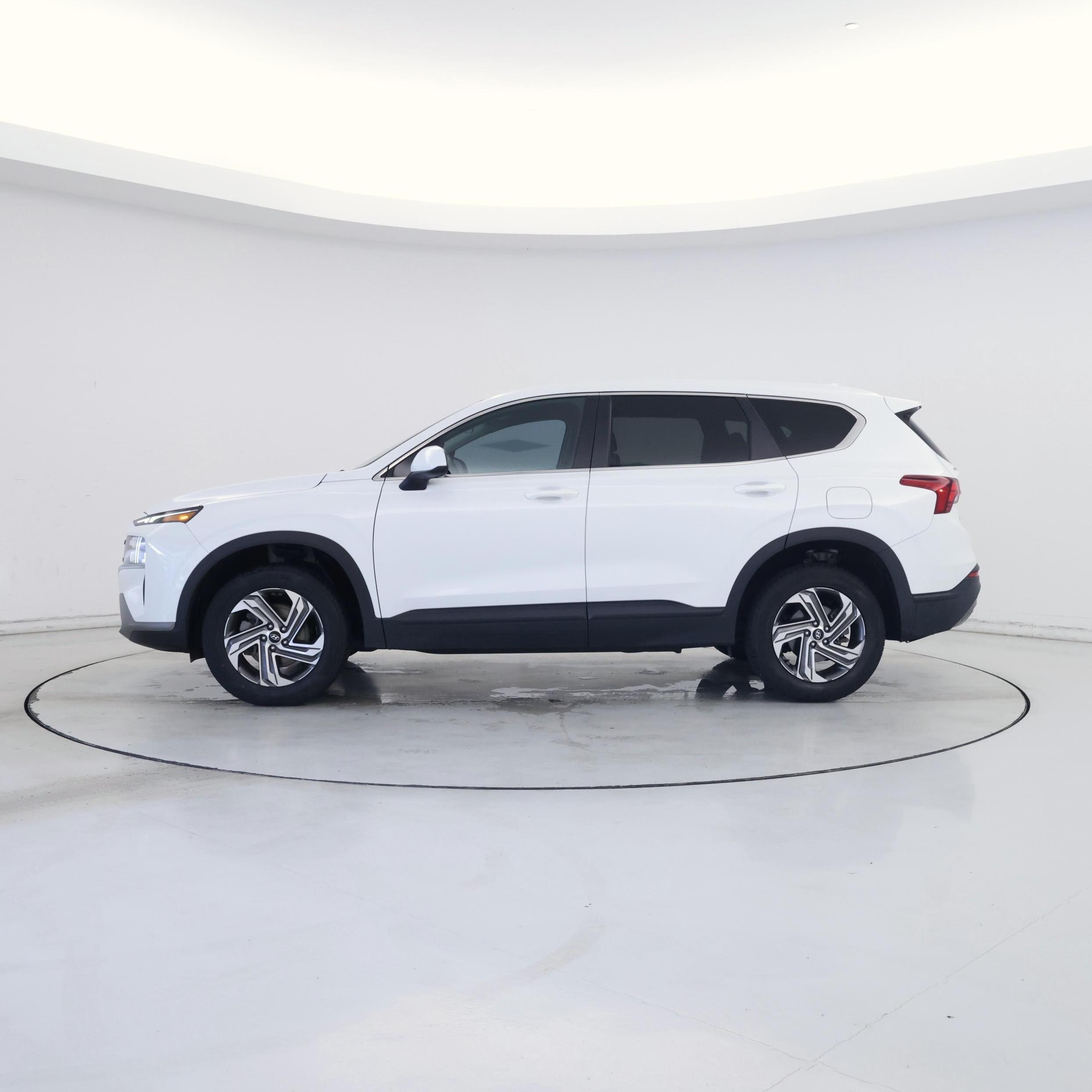 Thumbnail: 2022 Hyundai Santa Fe - 3