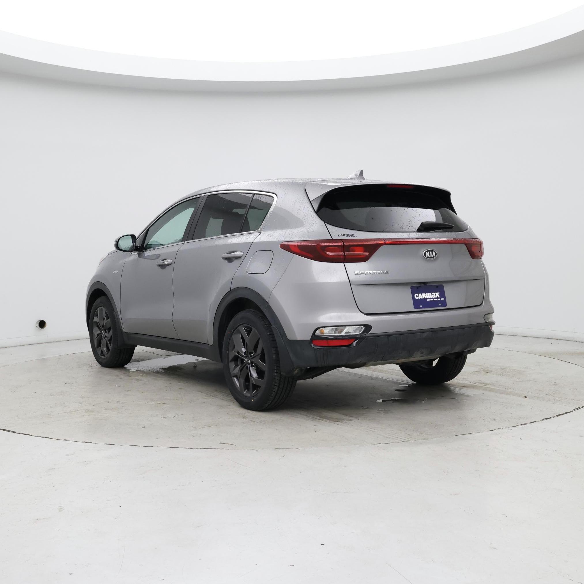 Thumbnail: 2022 Kia Sportage - 2