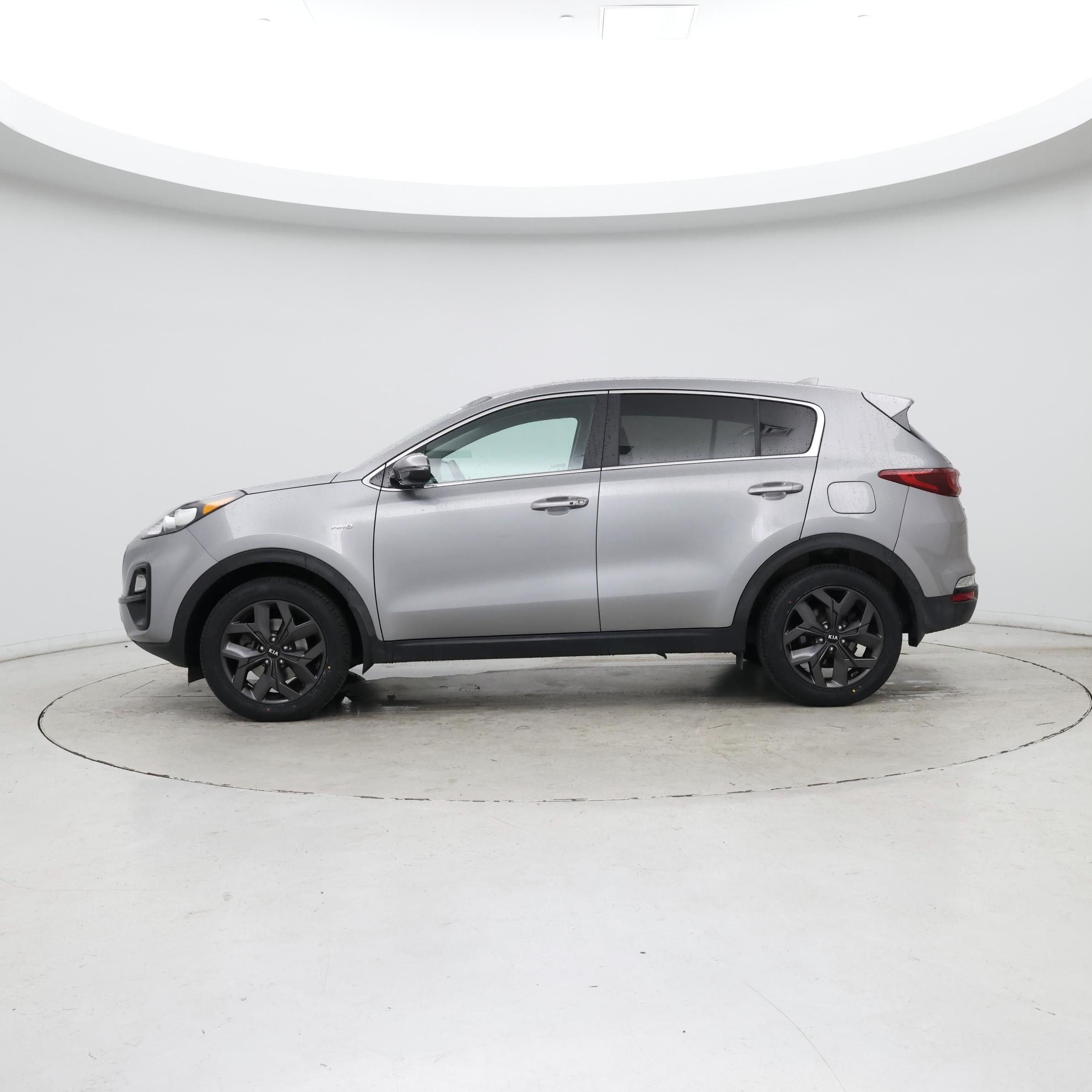 Thumbnail: 2022 Kia Sportage - 3