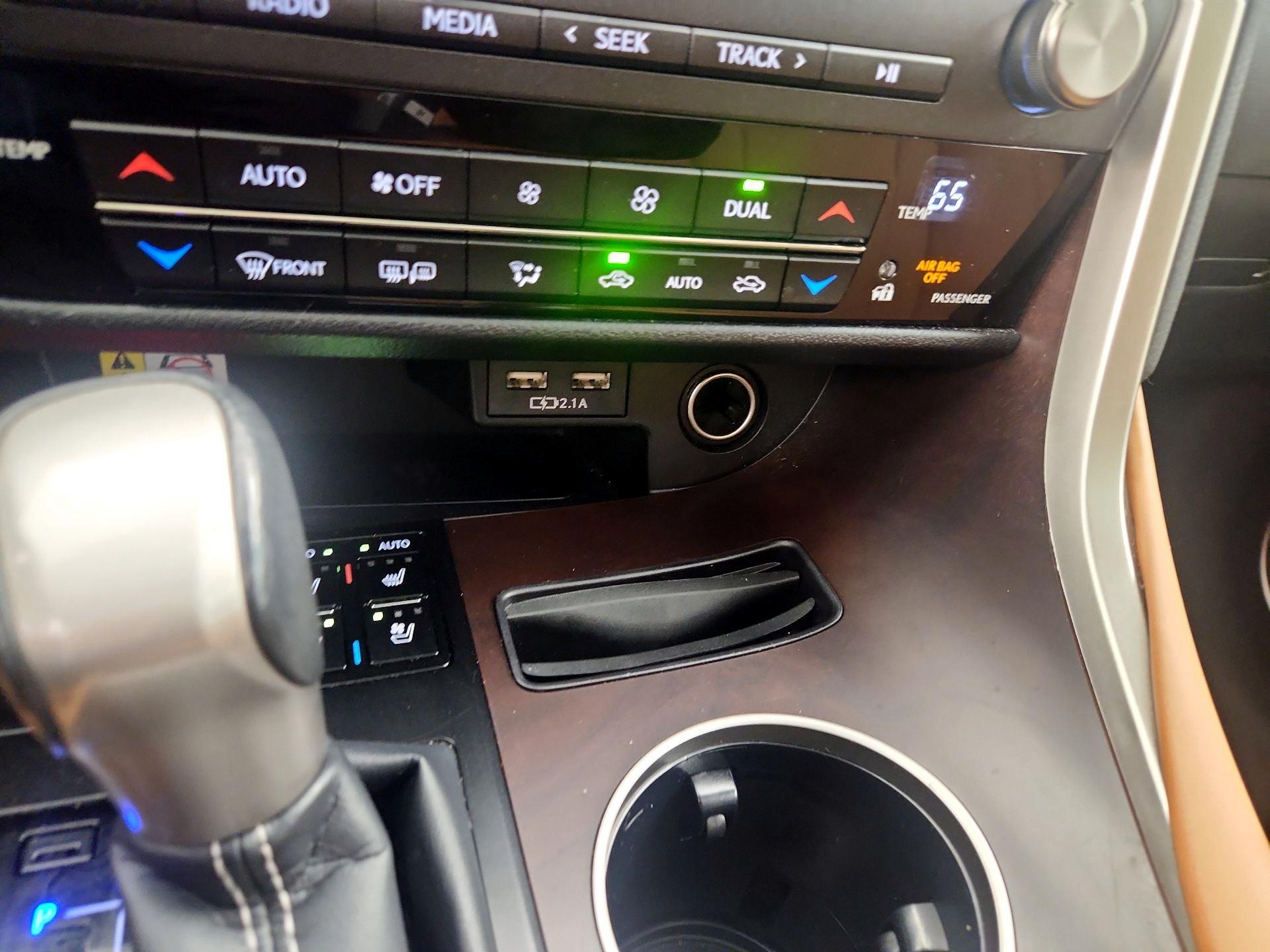 Thumbnail: 2021 Lexus RX - 19