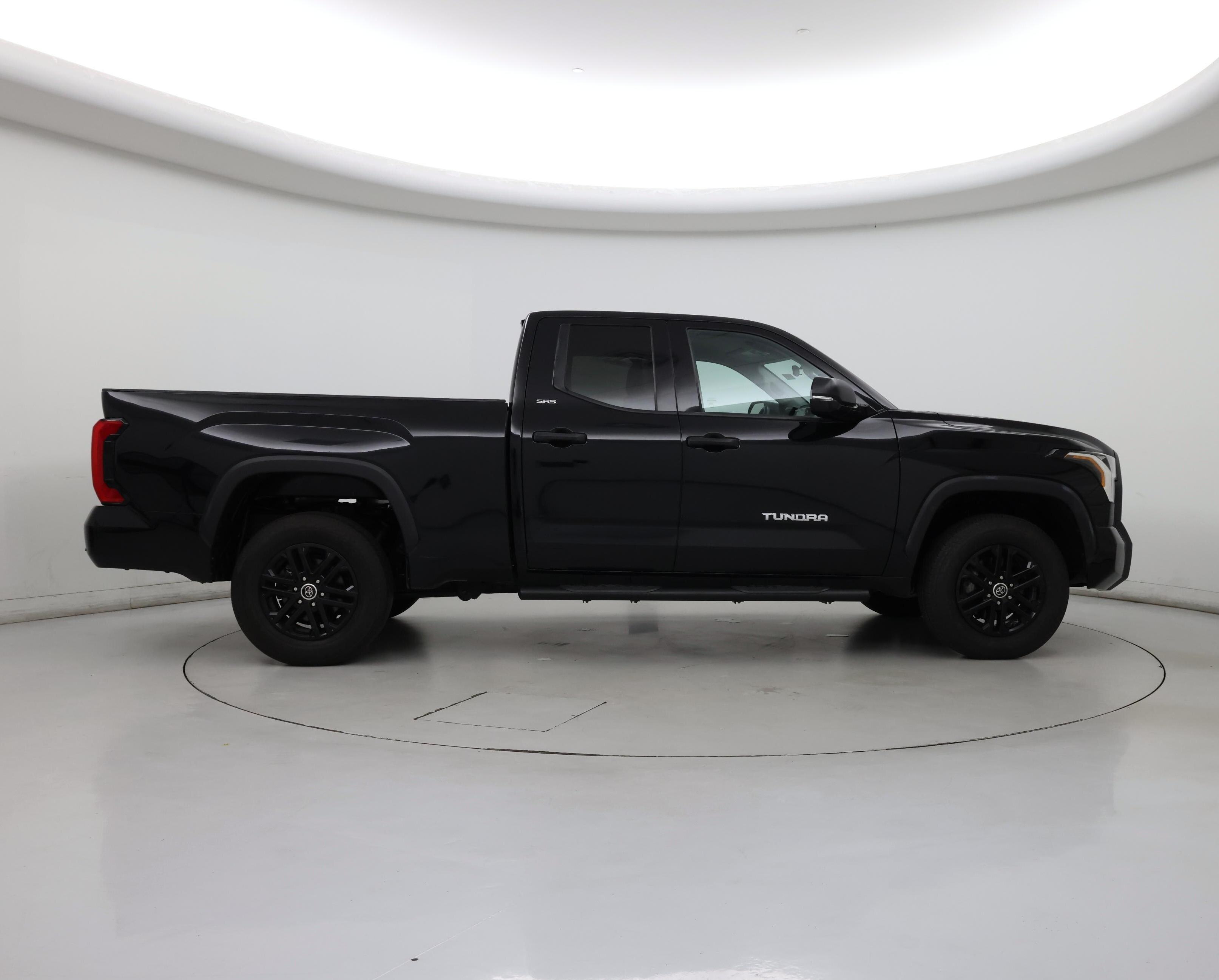 Thumbnail: 2022 Toyota Tundra - 7