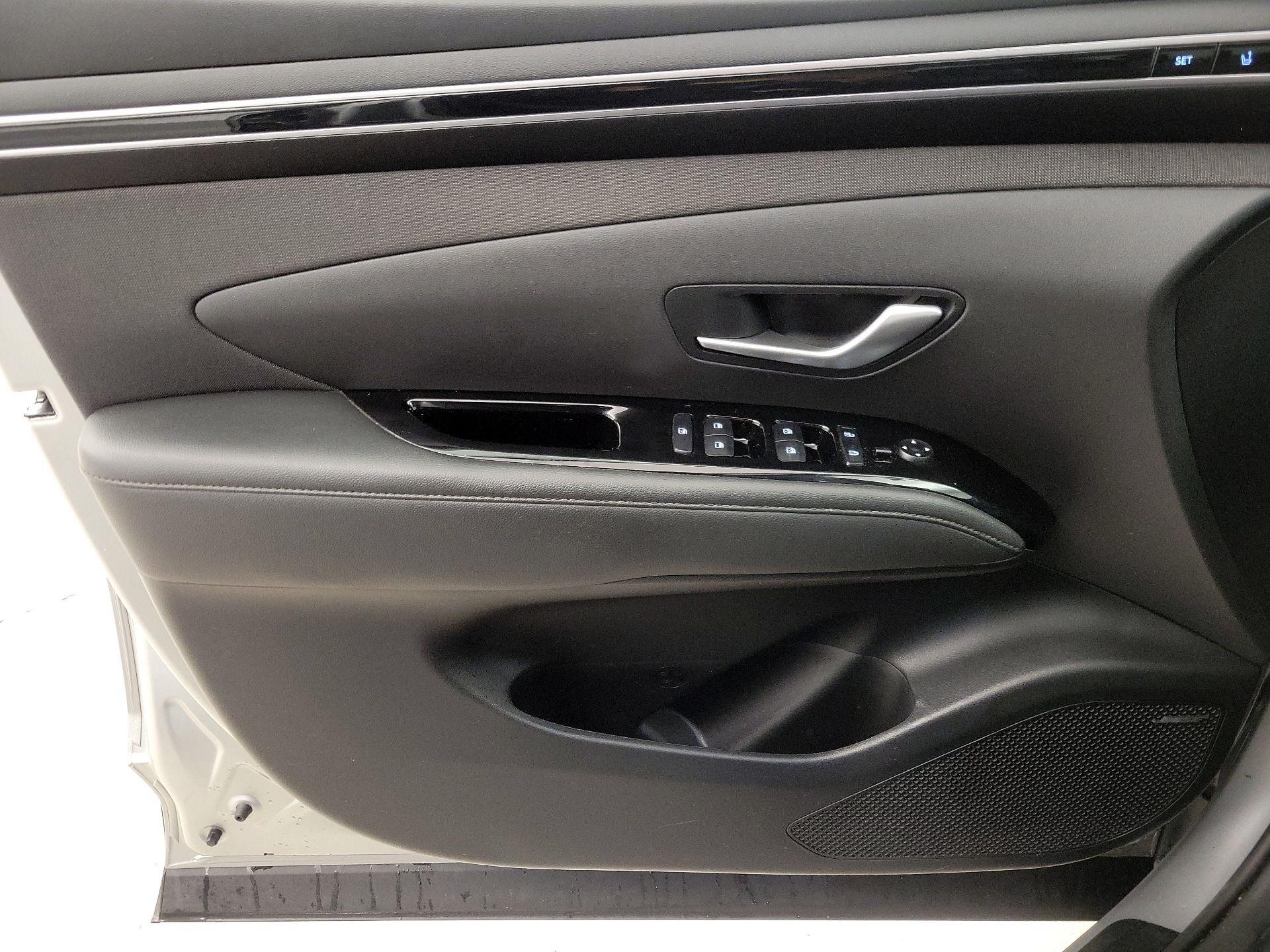 Thumbnail: 2023 Hyundai Tucson - 12