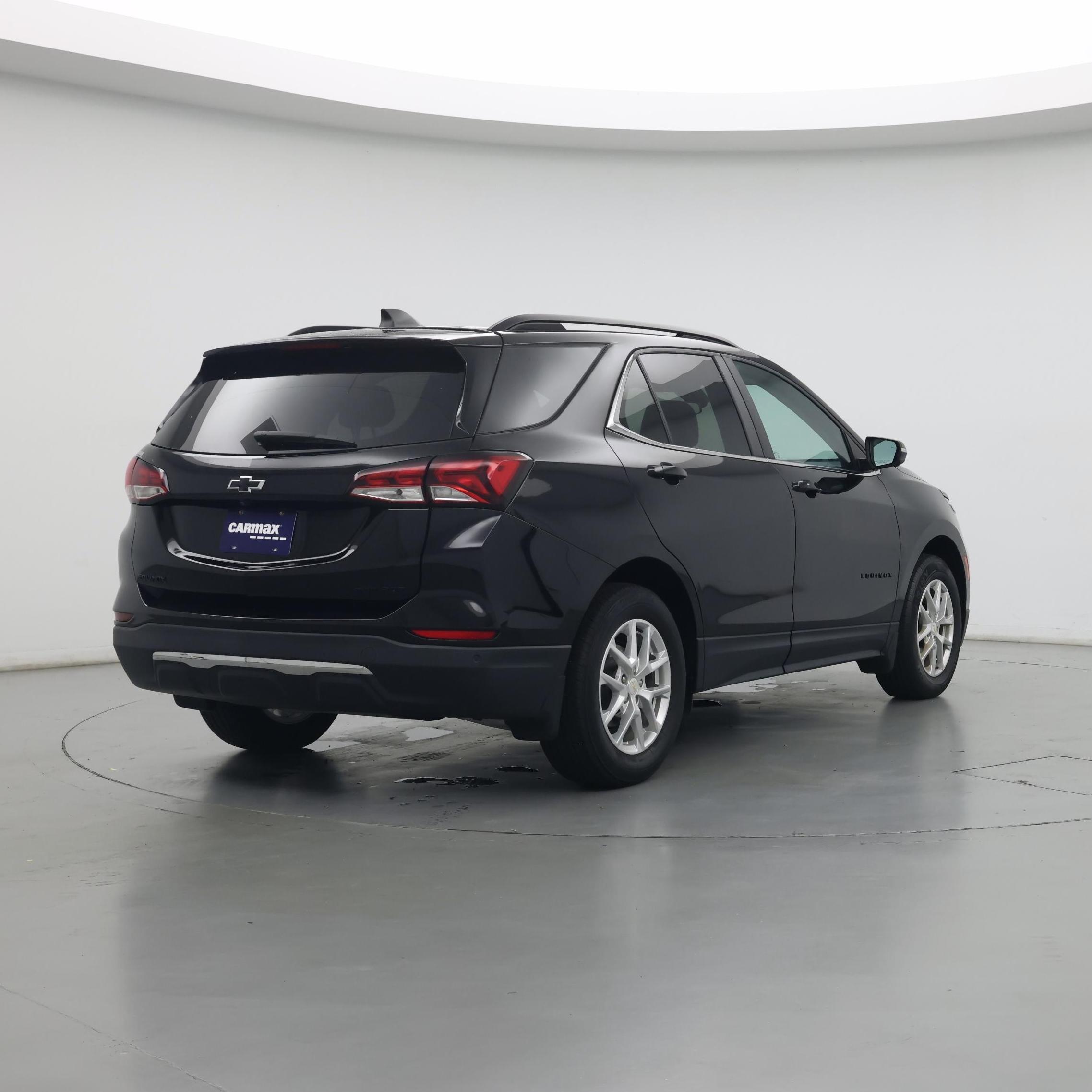 Thumbnail: 2022 Chevrolet Equinox - 8