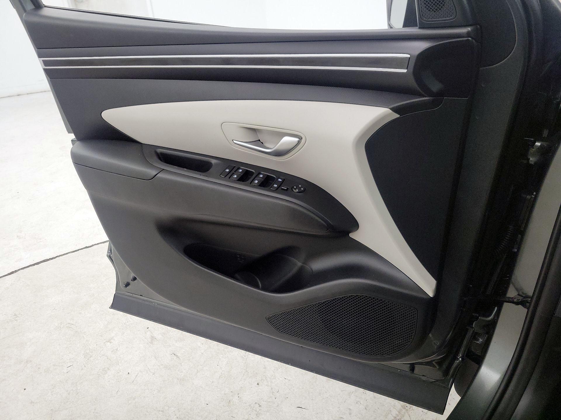 Thumbnail: 2022 Hyundai Tucson - 12