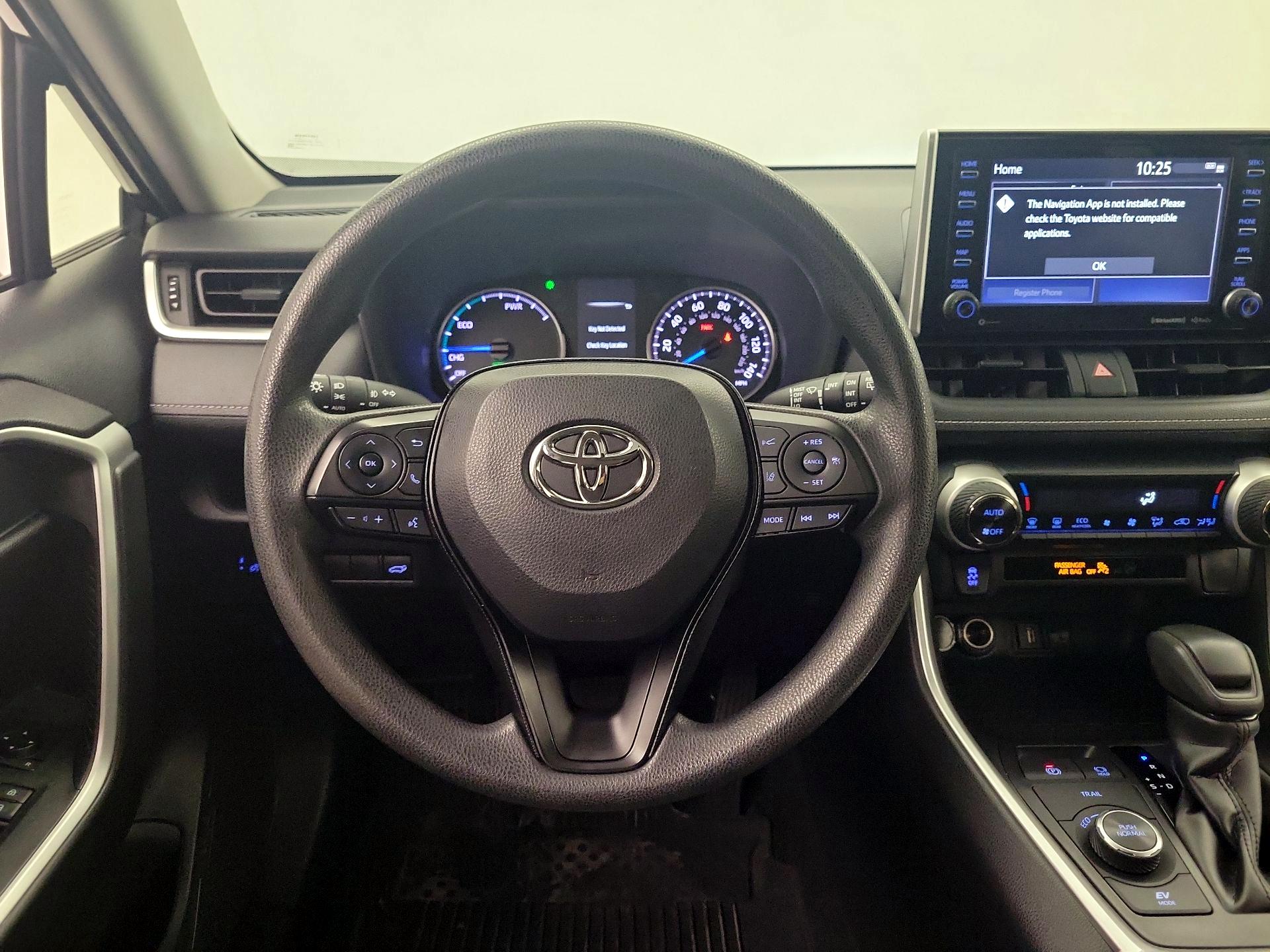 Thumbnail: 2021 Toyota RAV4 - 10