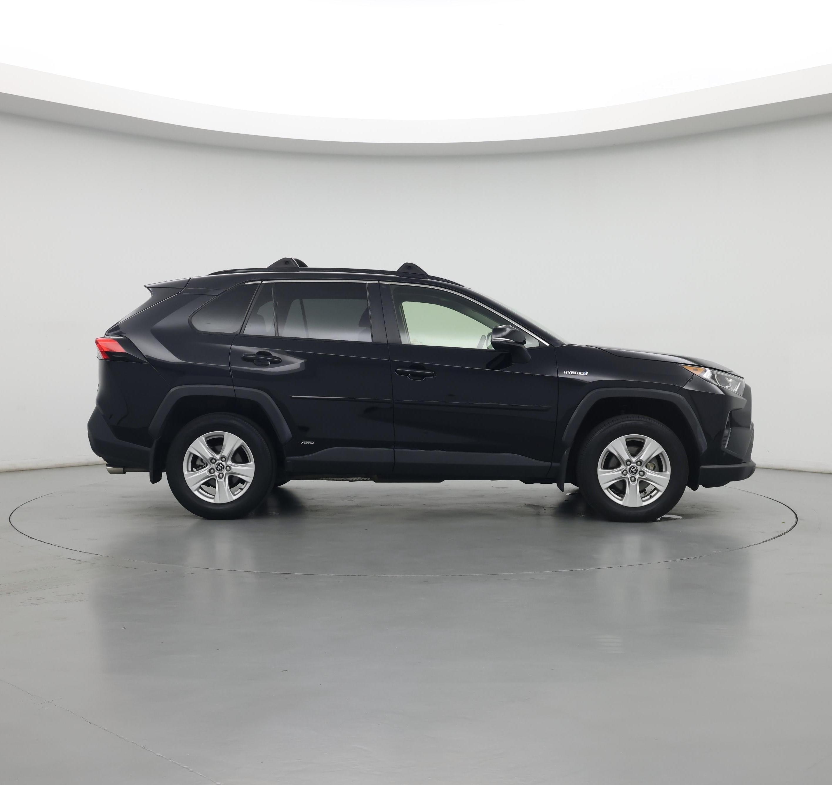 Thumbnail: 2021 Toyota RAV4 - 7