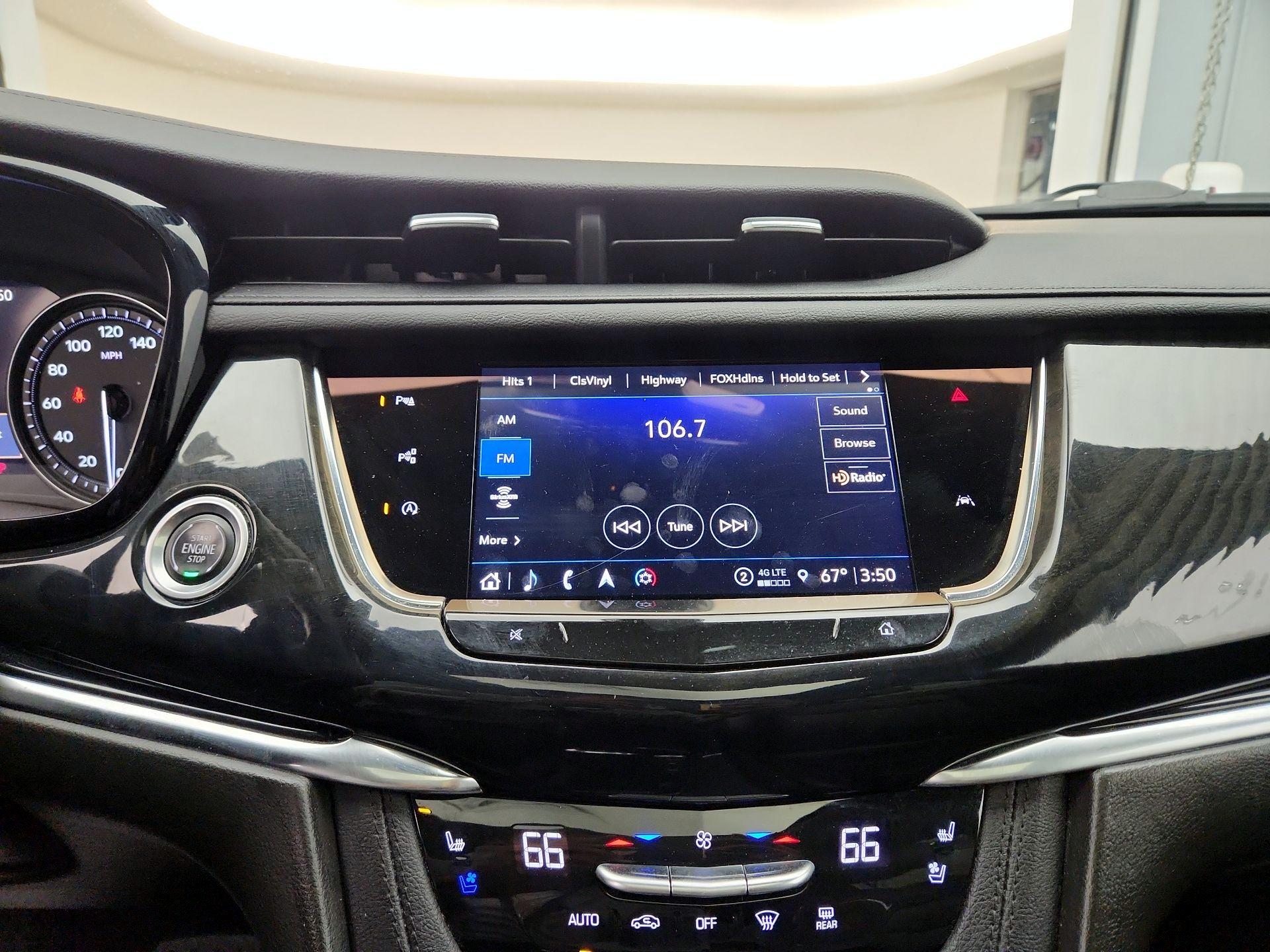 Thumbnail: 2022 Cadillac XT6 - 15