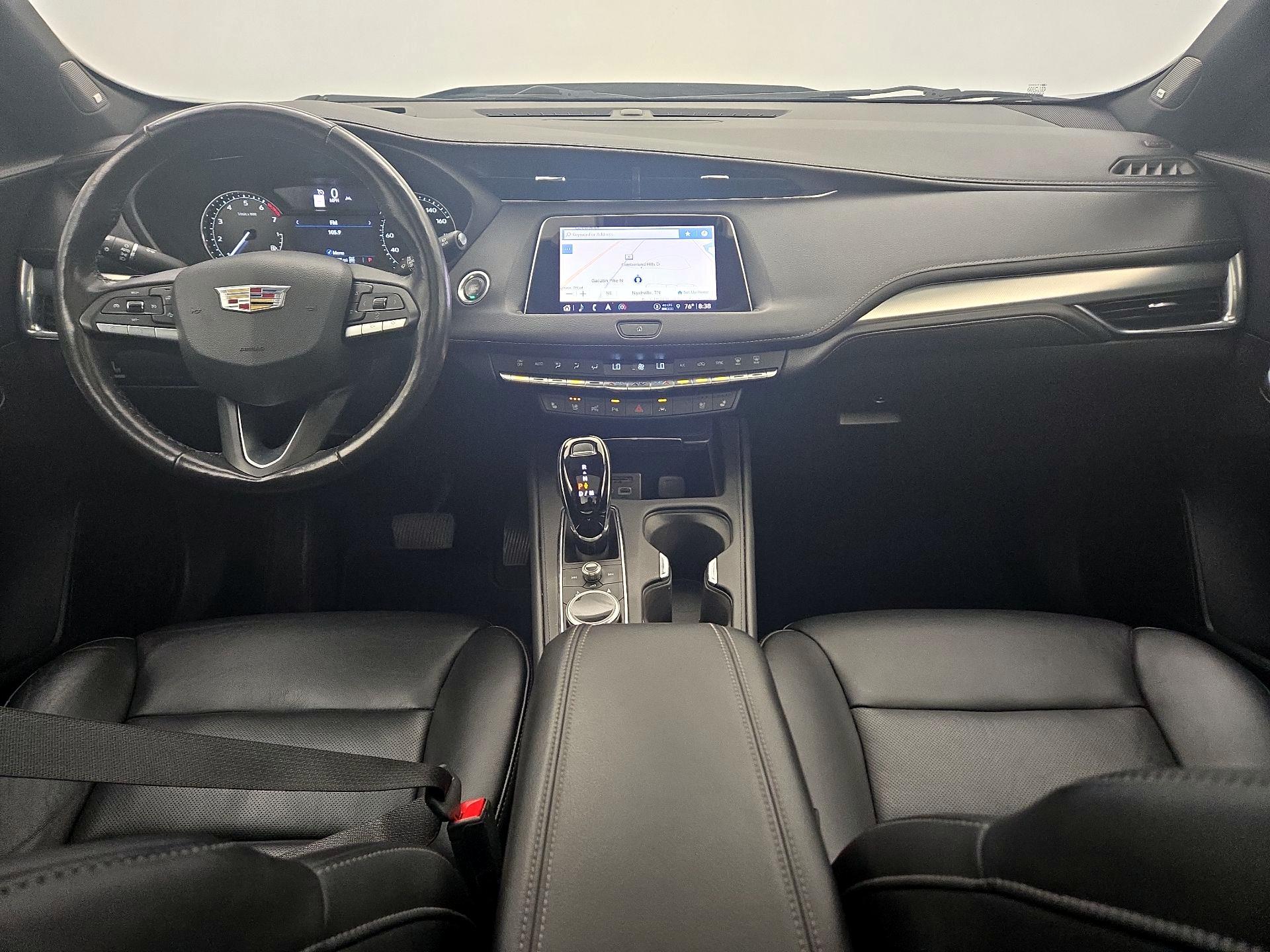 Thumbnail: 2022 Cadillac XT4 - 9