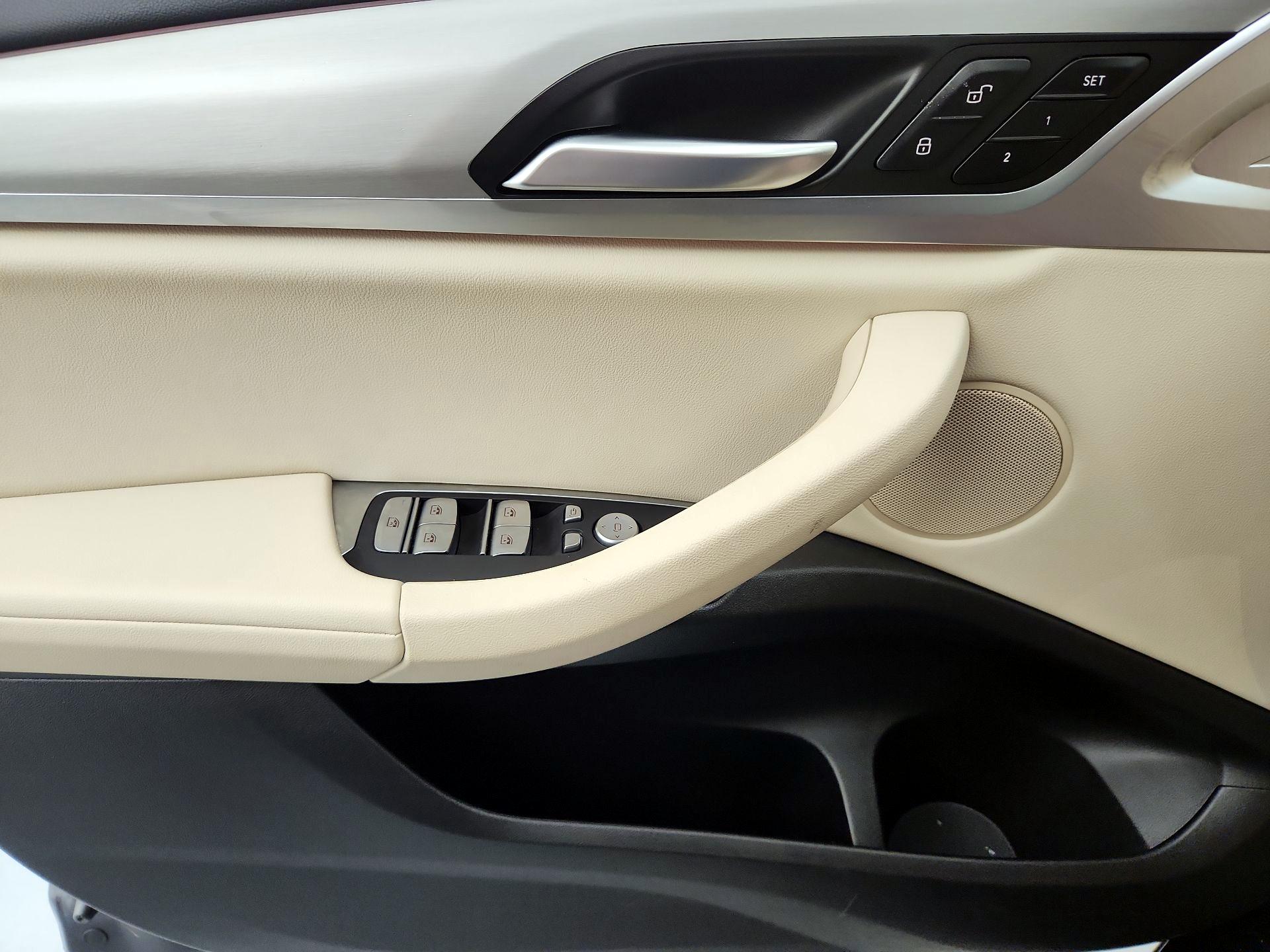 Thumbnail: 2022 BMW X3 - 12