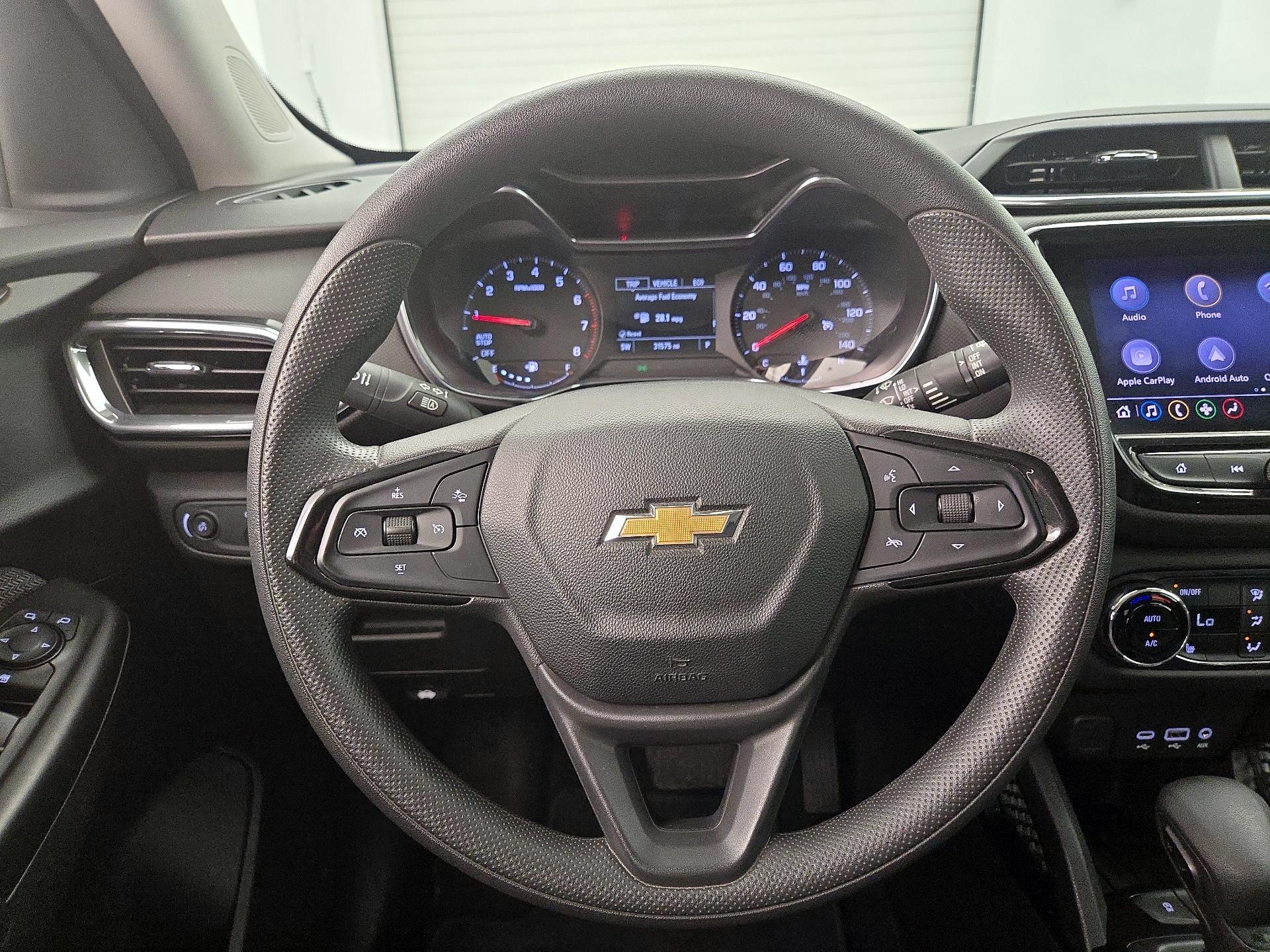 Thumbnail: 2022 Chevrolet TrailBlazer - 10
