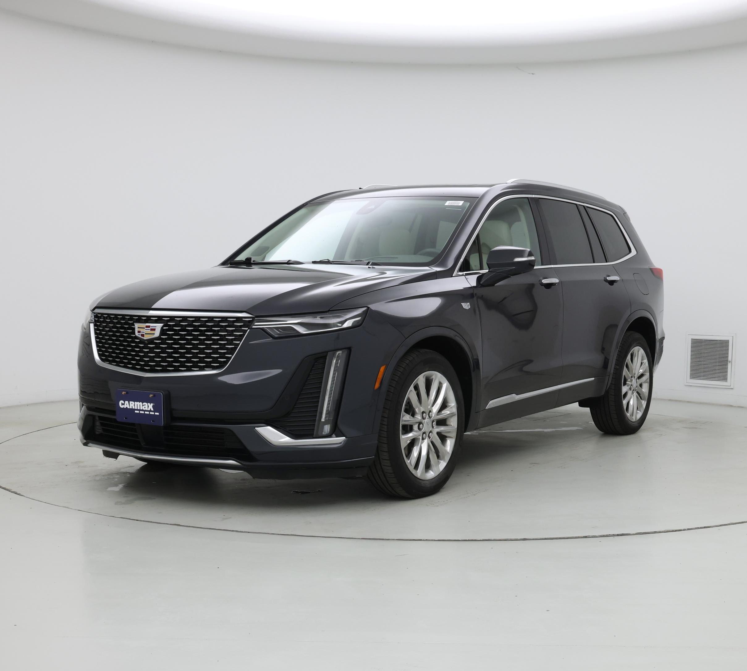 Thumbnail: 2022 Cadillac XT6 - 4