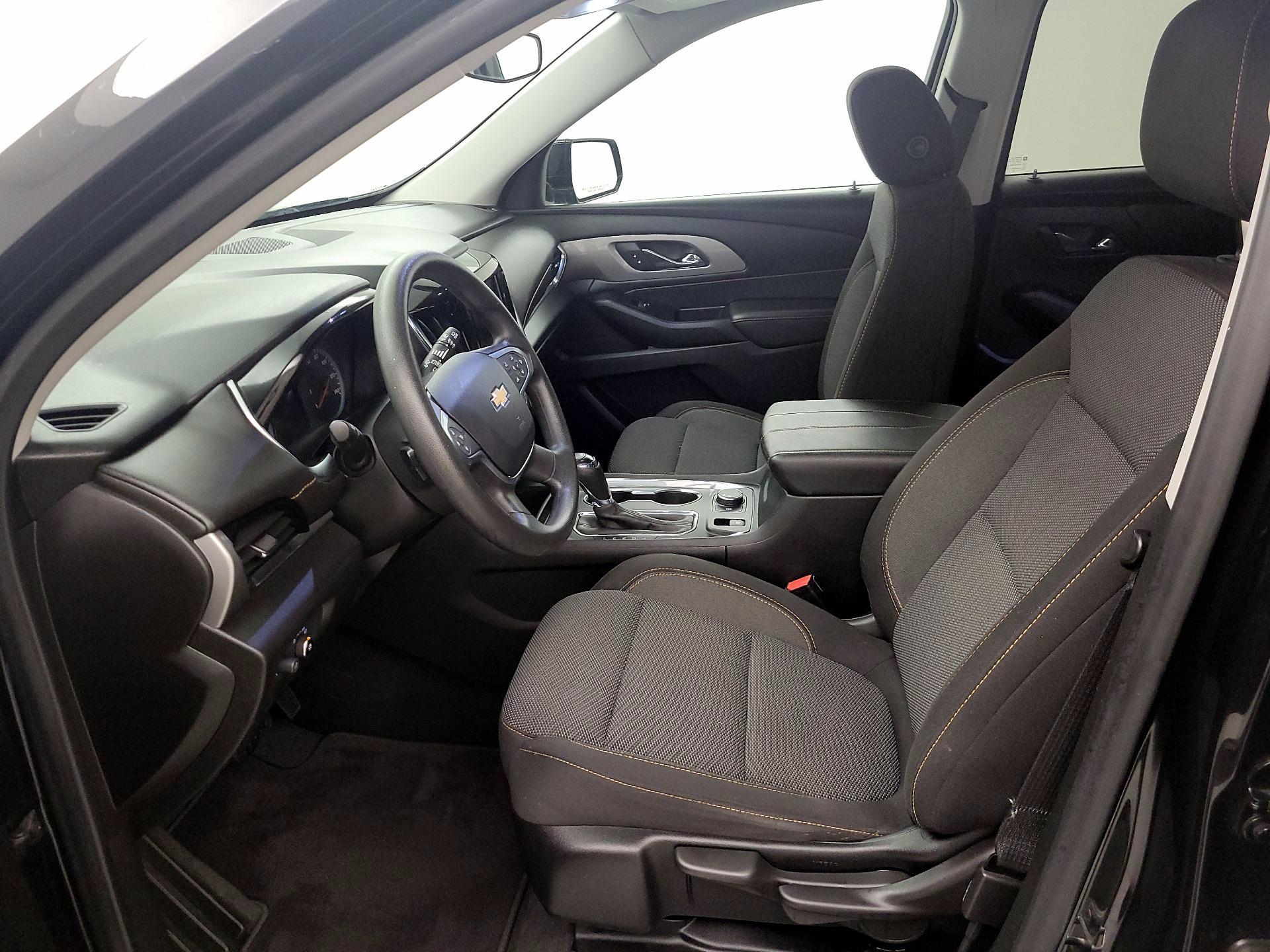 Thumbnail: 2020 Chevrolet Traverse - 11