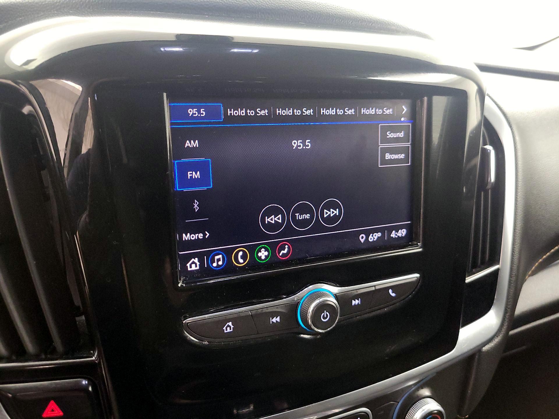 Thumbnail: 2020 Chevrolet Traverse - 16