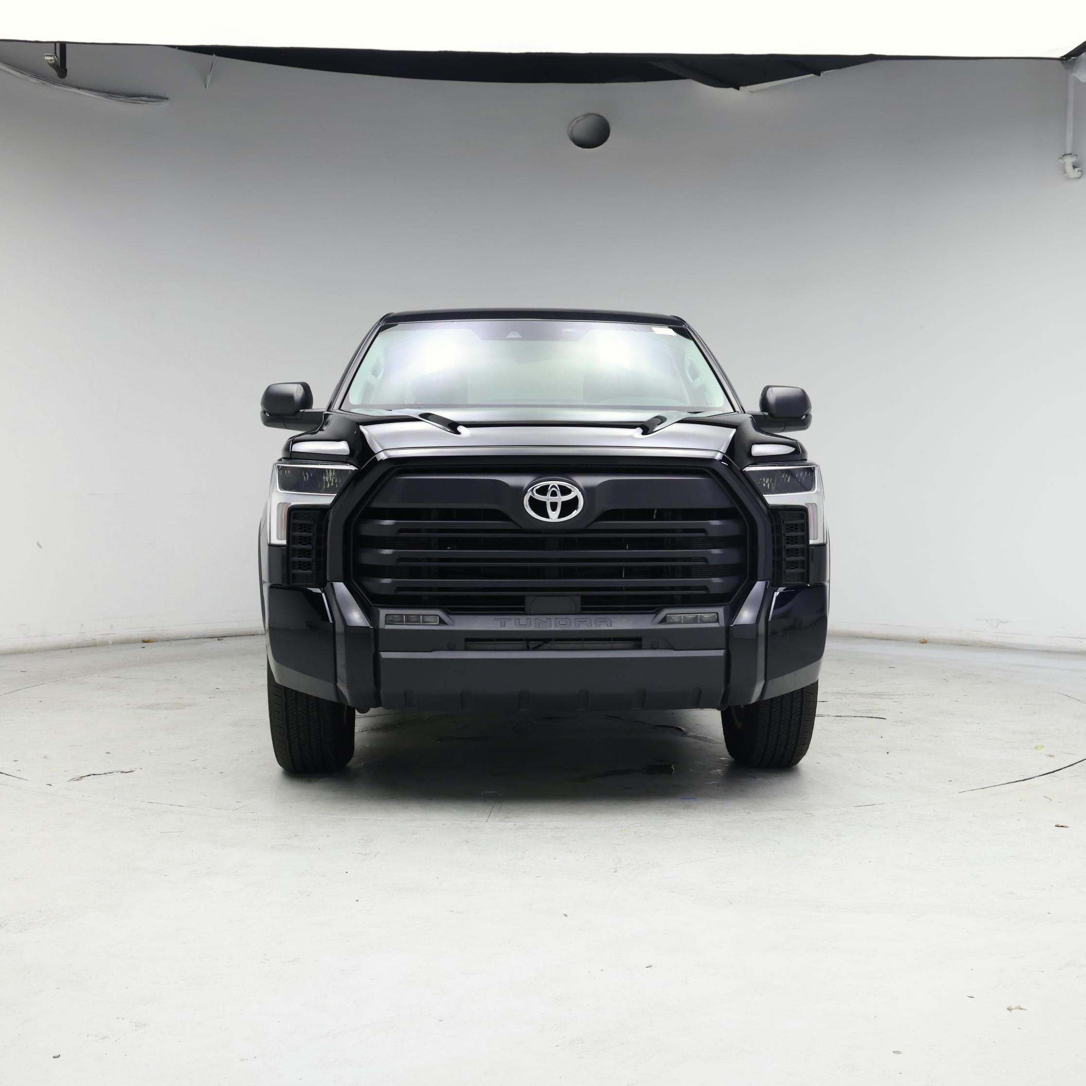 Thumbnail: 2022 Toyota Tundra - 5