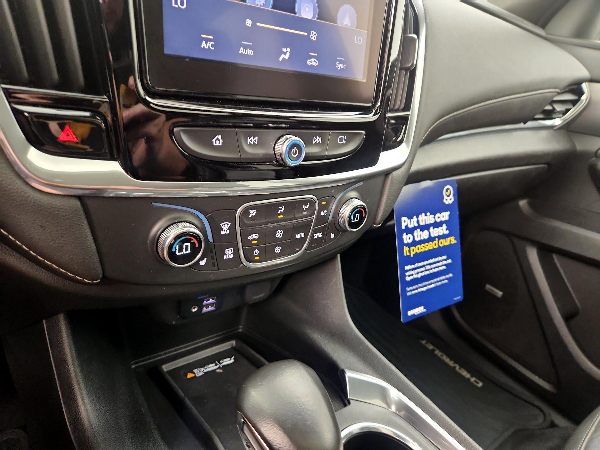 Thumbnail: 2022 Chevrolet Traverse - 16