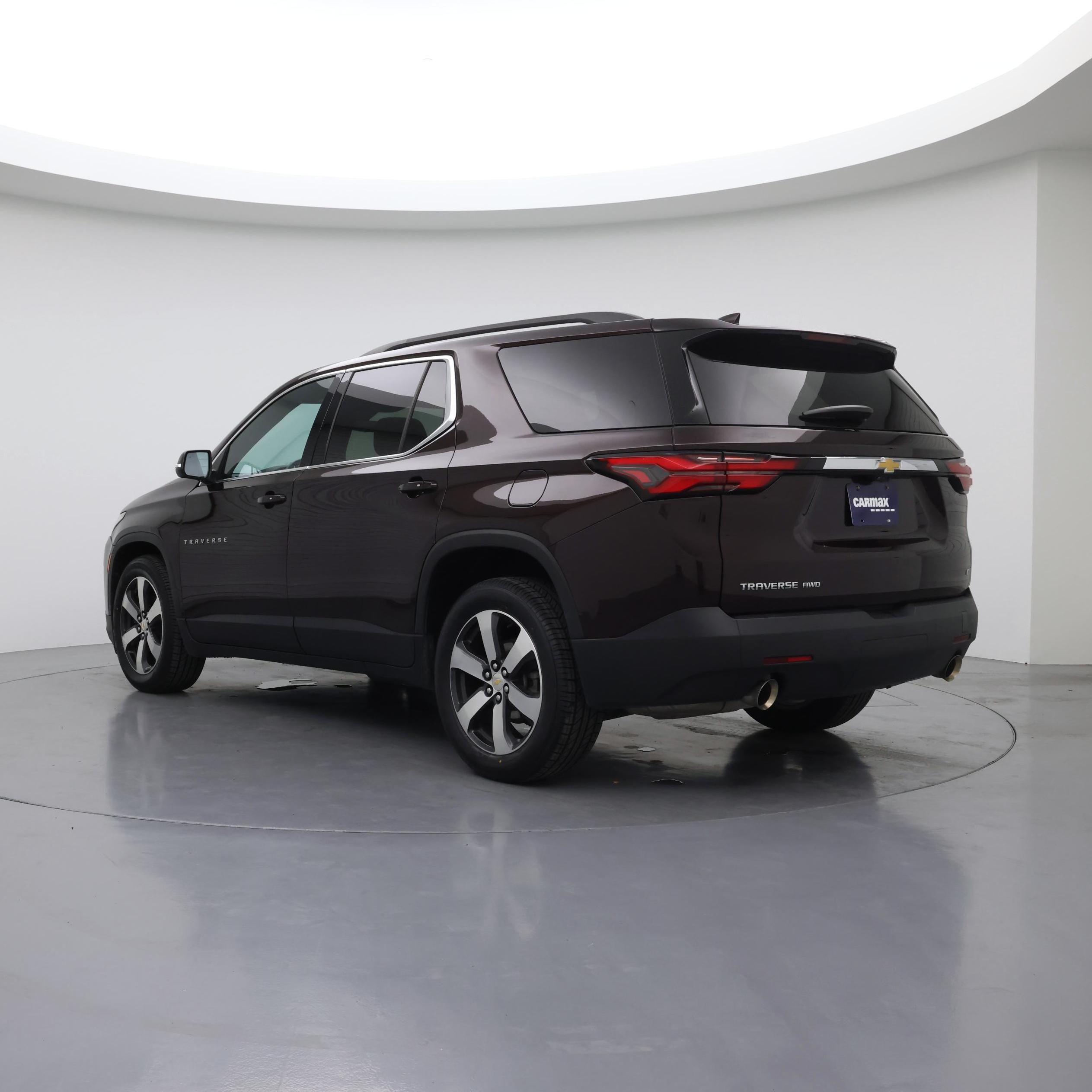 Thumbnail: 2022 Chevrolet Traverse - 2