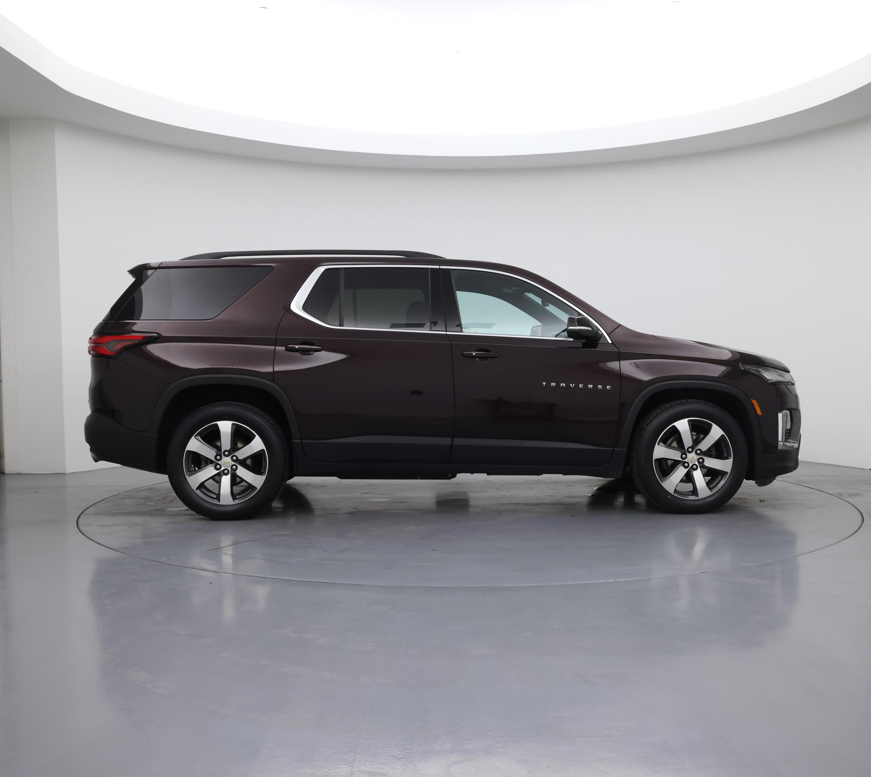 Thumbnail: 2022 Chevrolet Traverse - 7