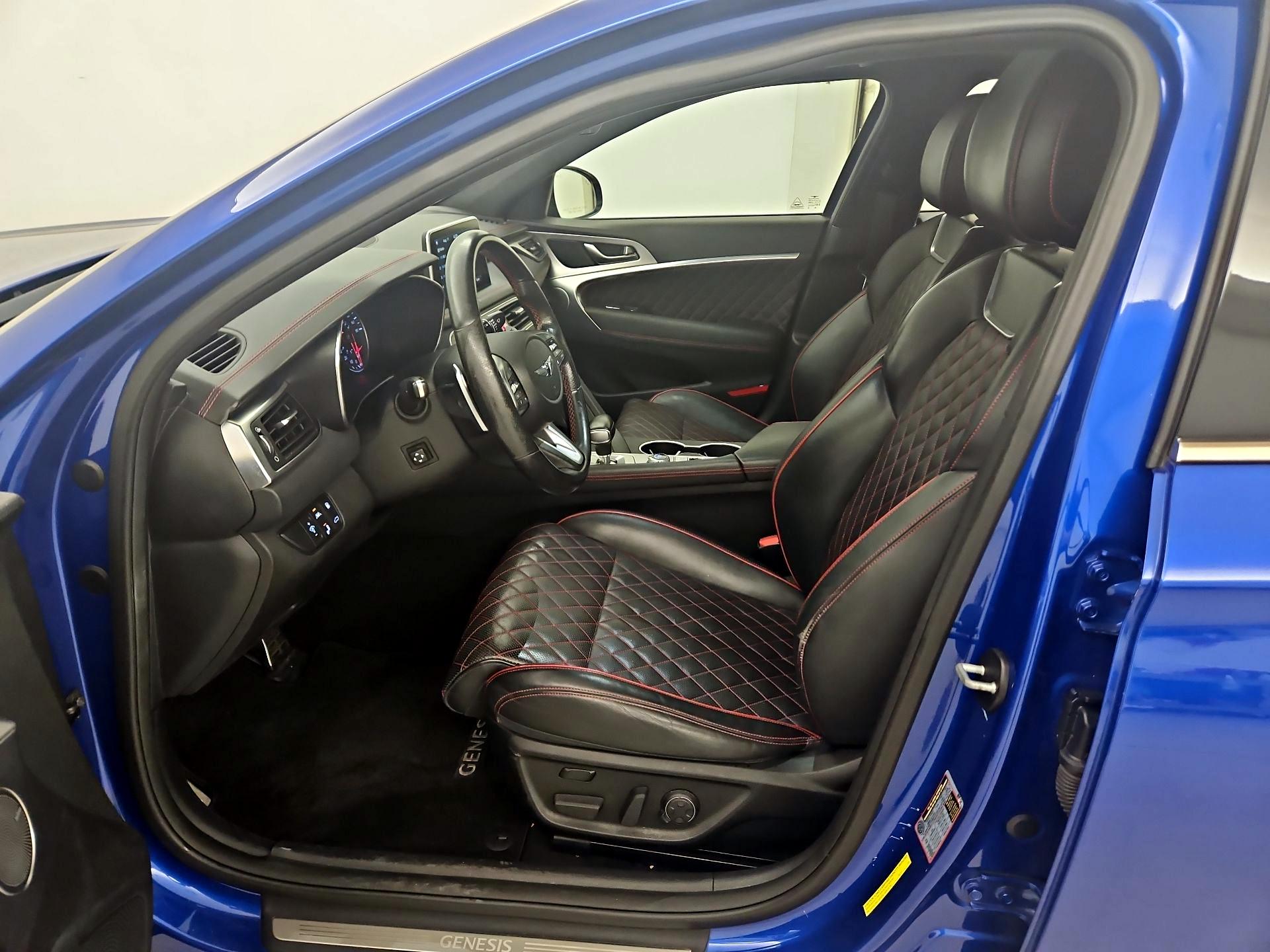 Thumbnail: 2019 Genesis G70 - 11