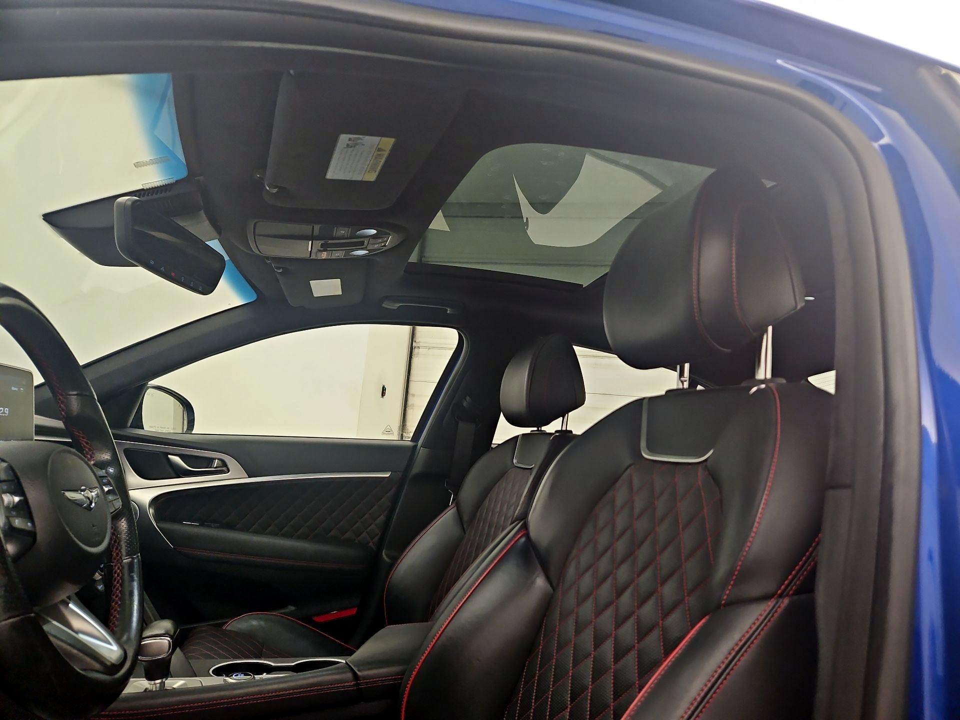 Thumbnail: 2019 Genesis G70 - 20