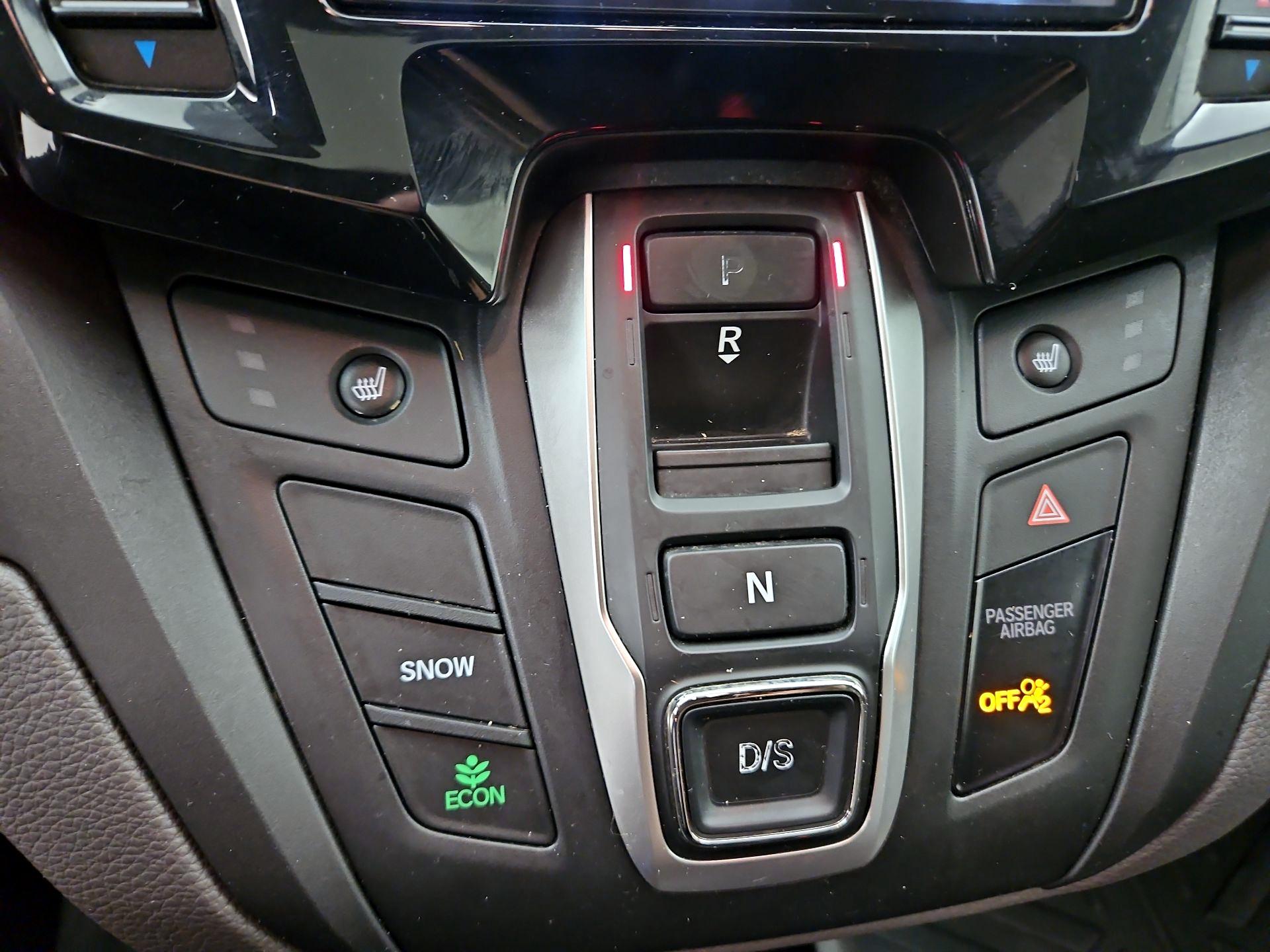 Thumbnail: 2019 Honda Odyssey - 18