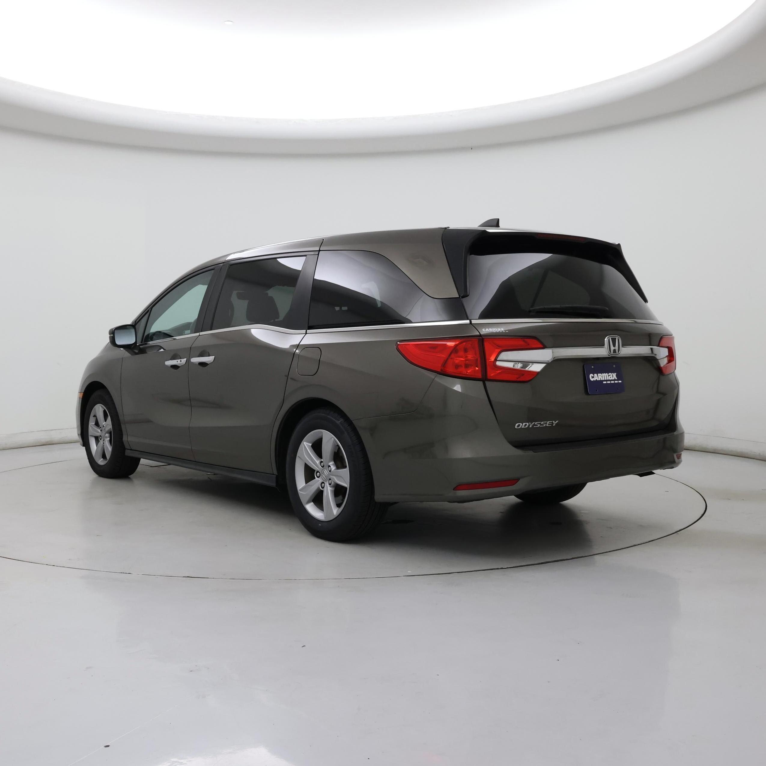 Thumbnail: 2019 Honda Odyssey - 2