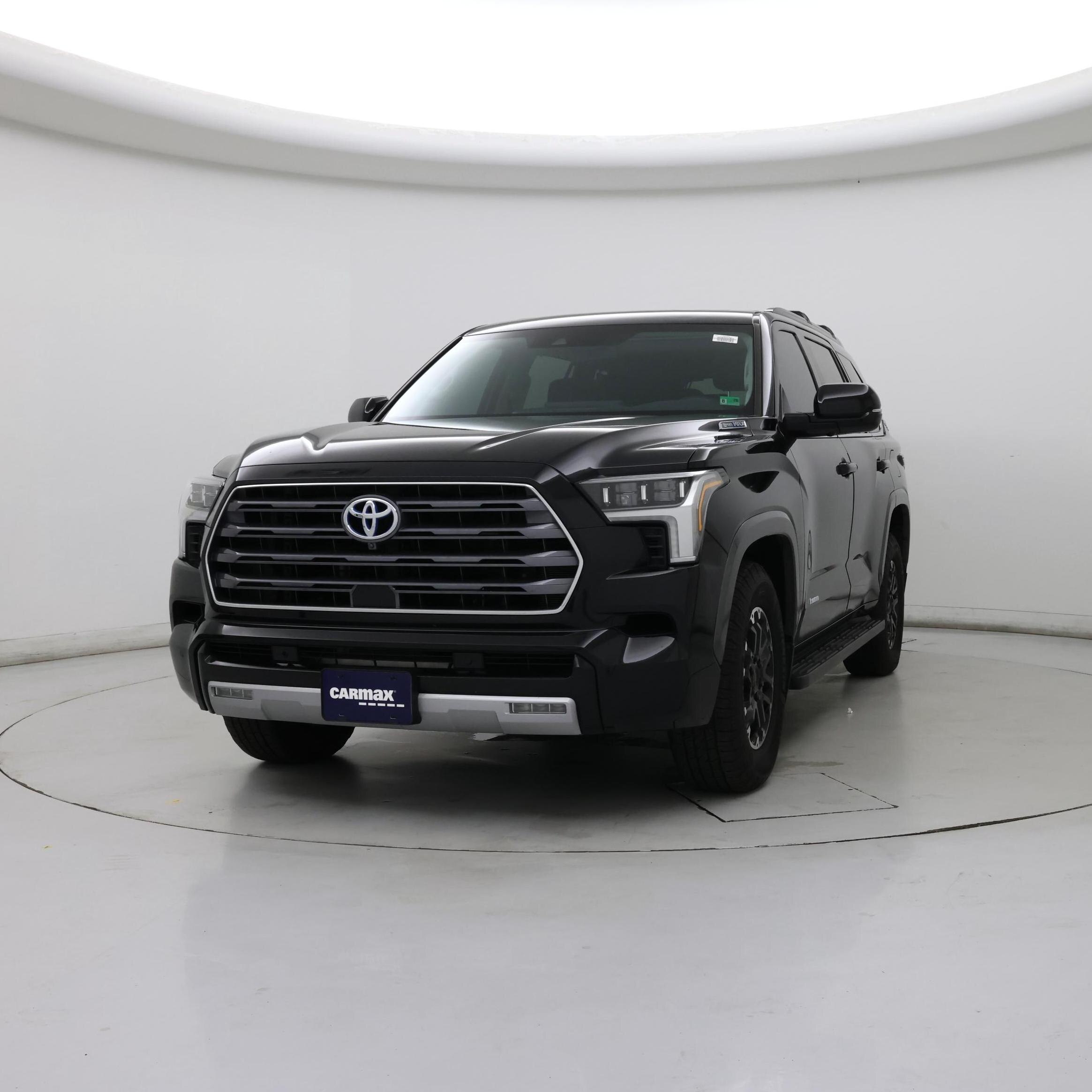 Thumbnail: 2023 Toyota Sequoia - 4