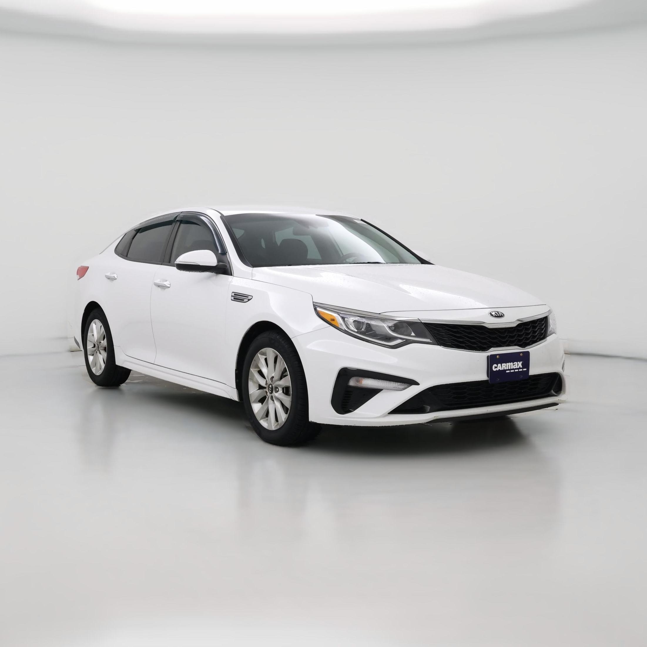Thumbnail: 2019 Kia Optima - 1