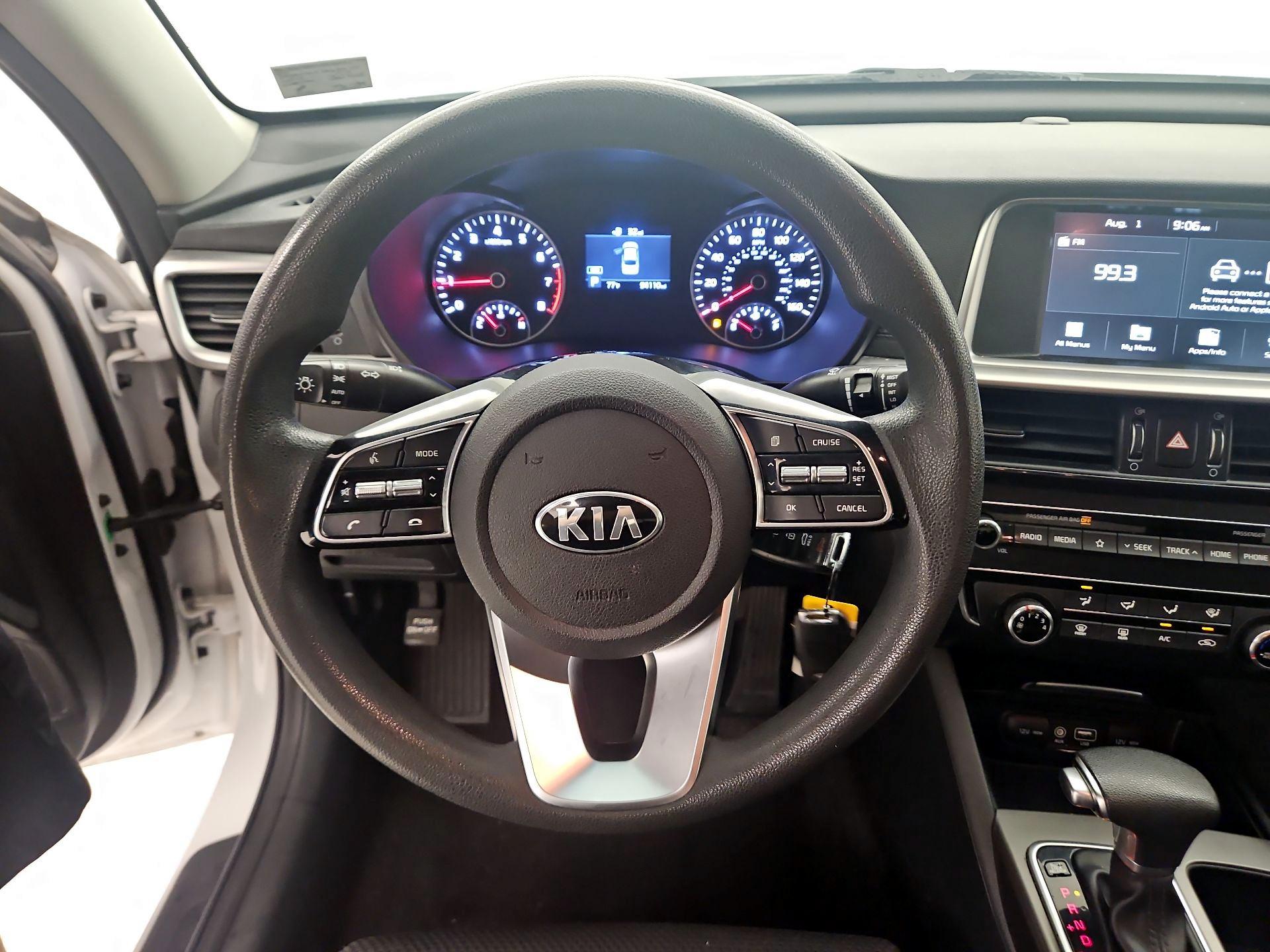 Thumbnail: 2019 Kia Optima - 10