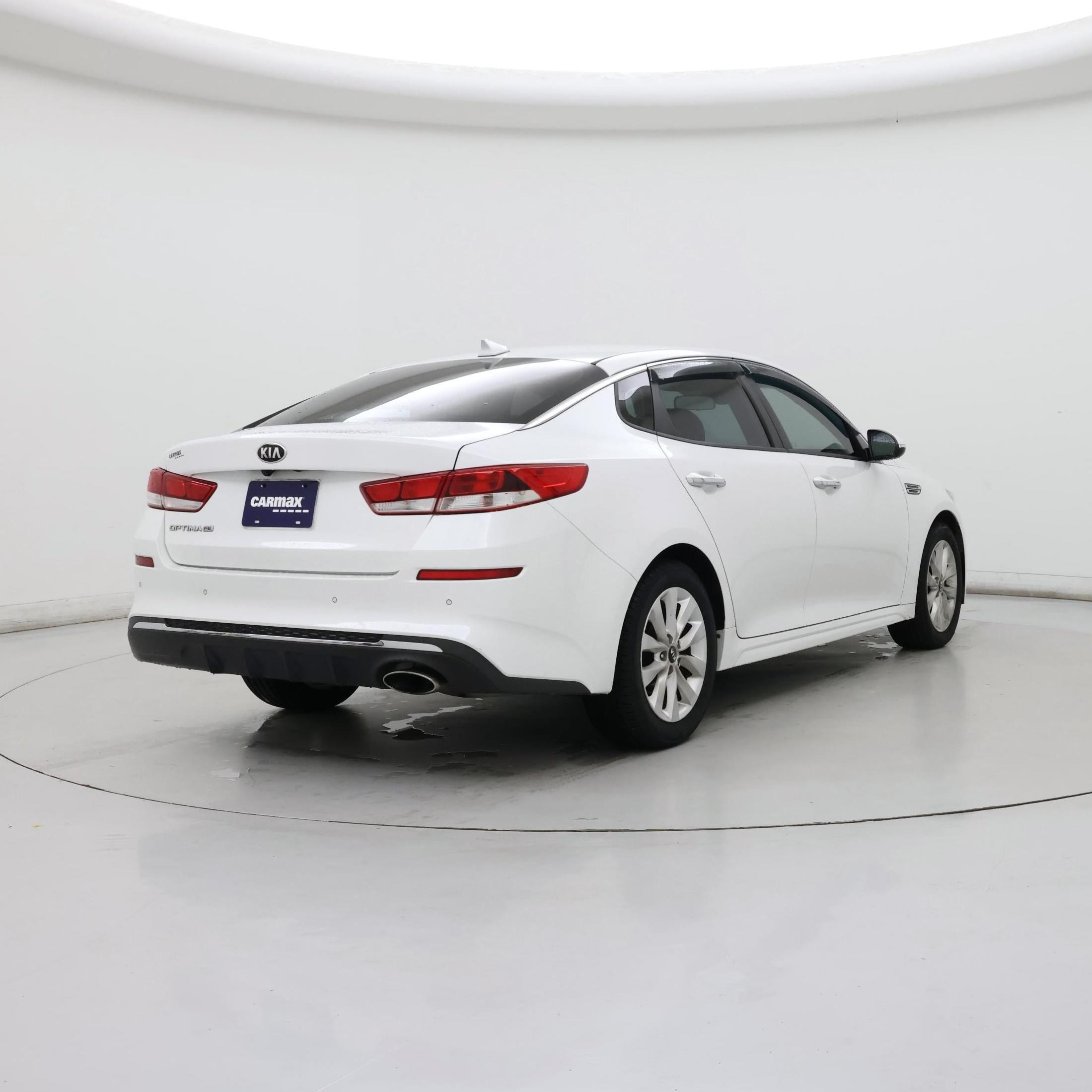Thumbnail: 2019 Kia Optima - 8