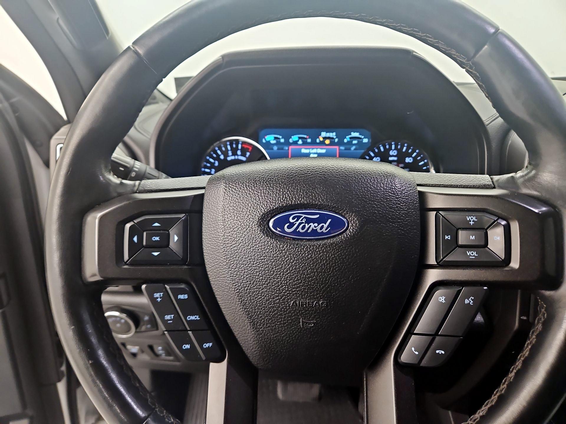 Thumbnail: 2018 Ford Expedition - 10