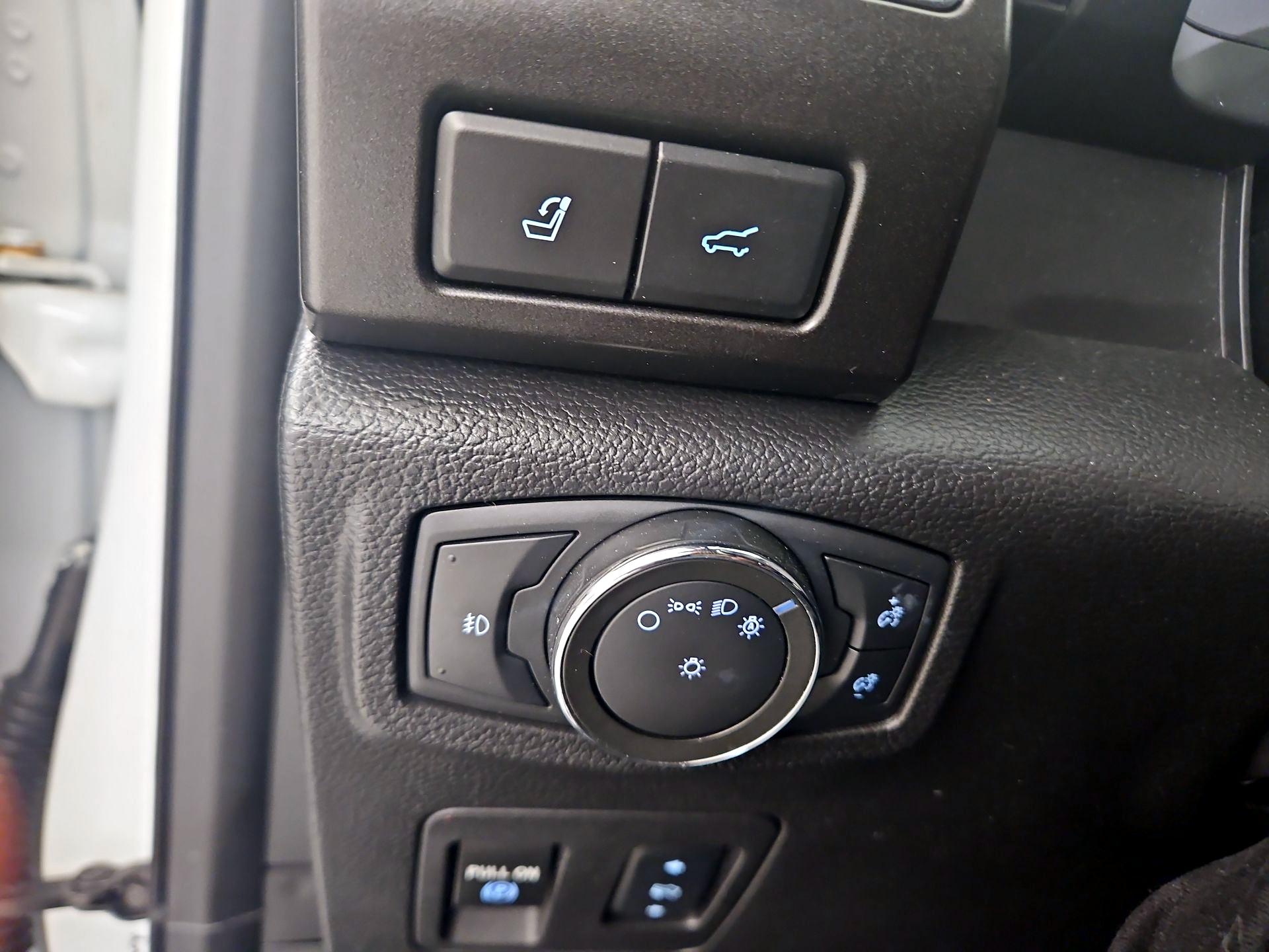 Thumbnail: 2018 Ford Expedition - 13
