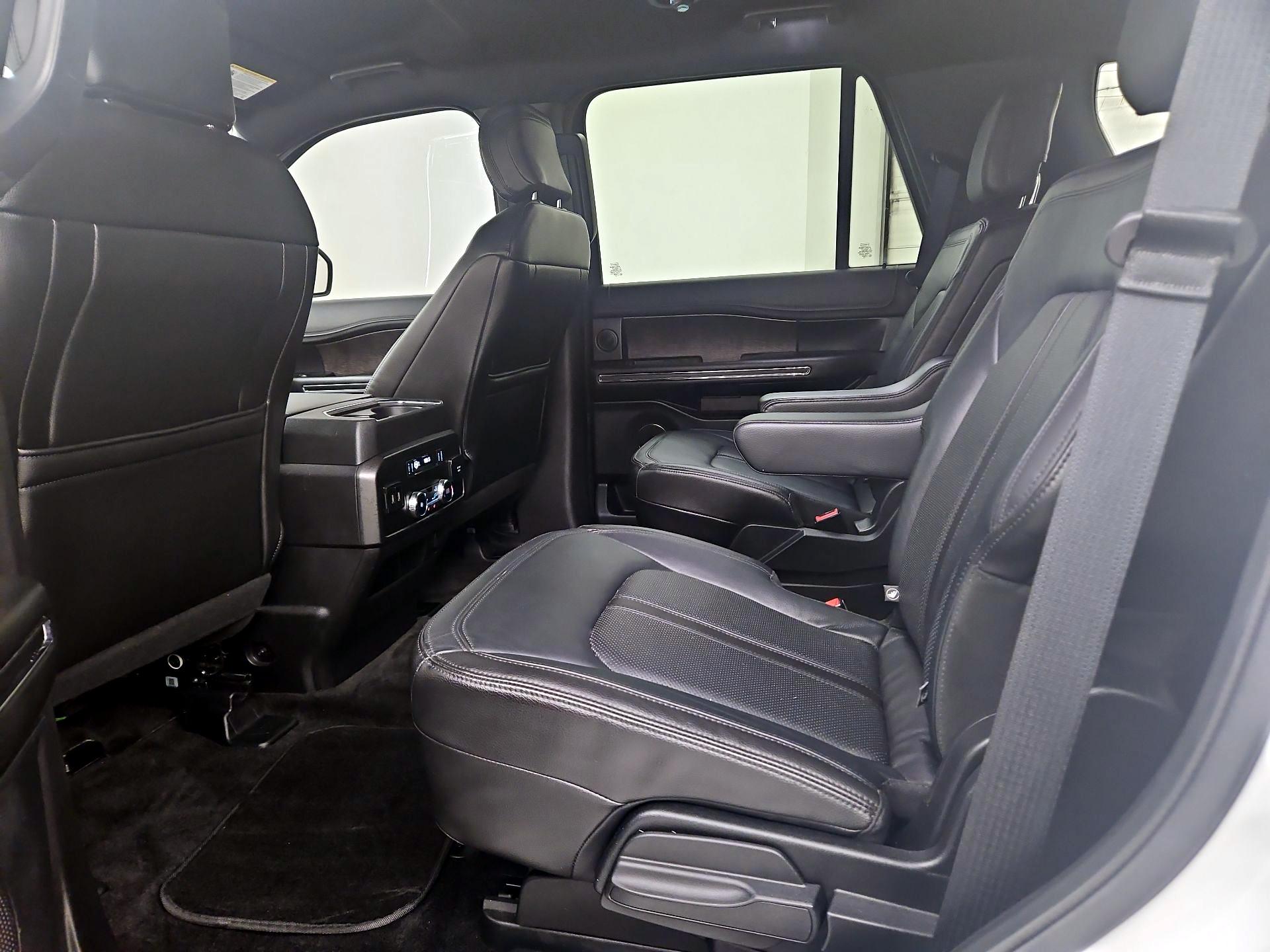 Thumbnail: 2018 Ford Expedition - 19