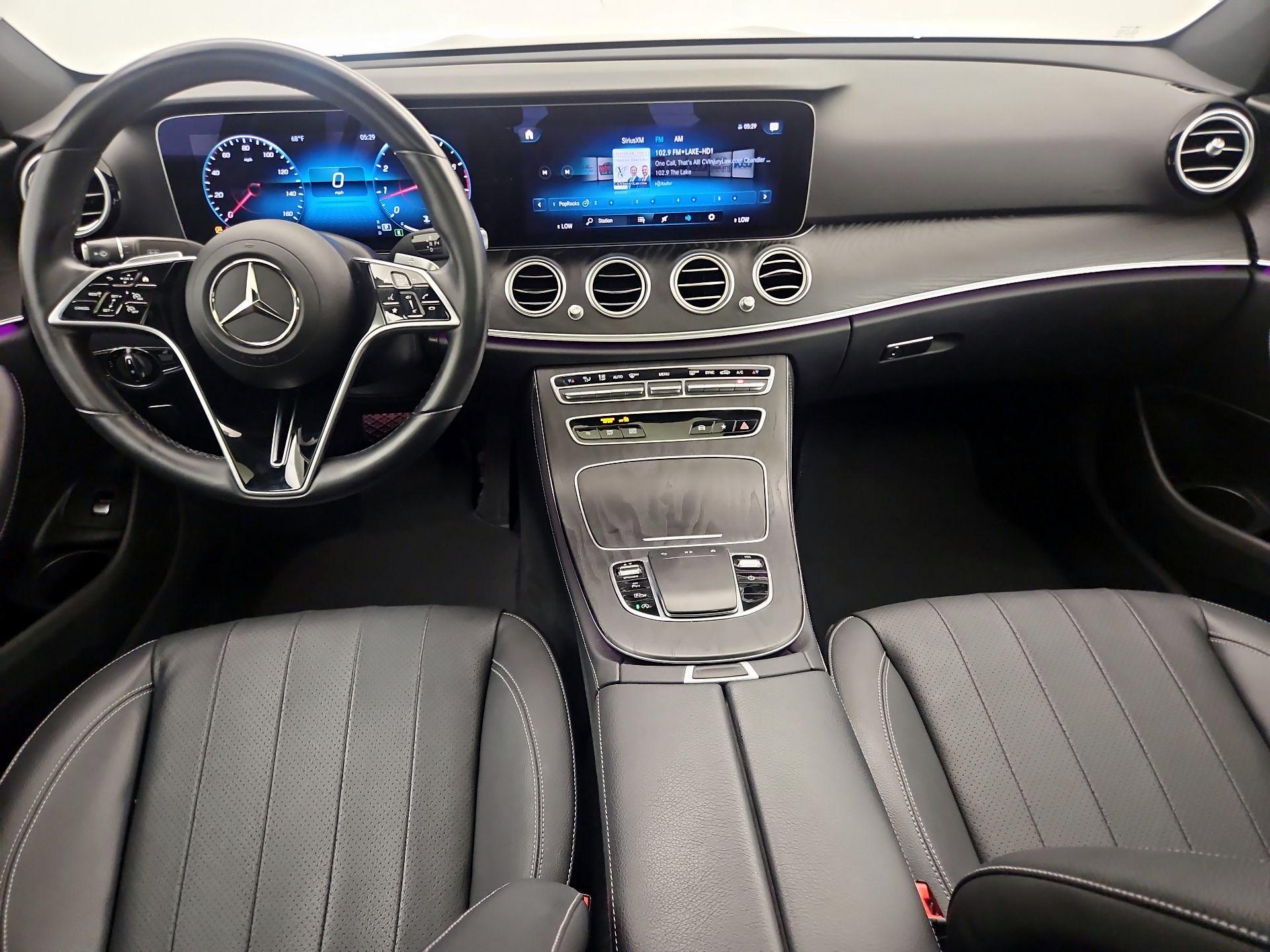 Thumbnail: 2022 Mercedes-Benz E-Class - 9