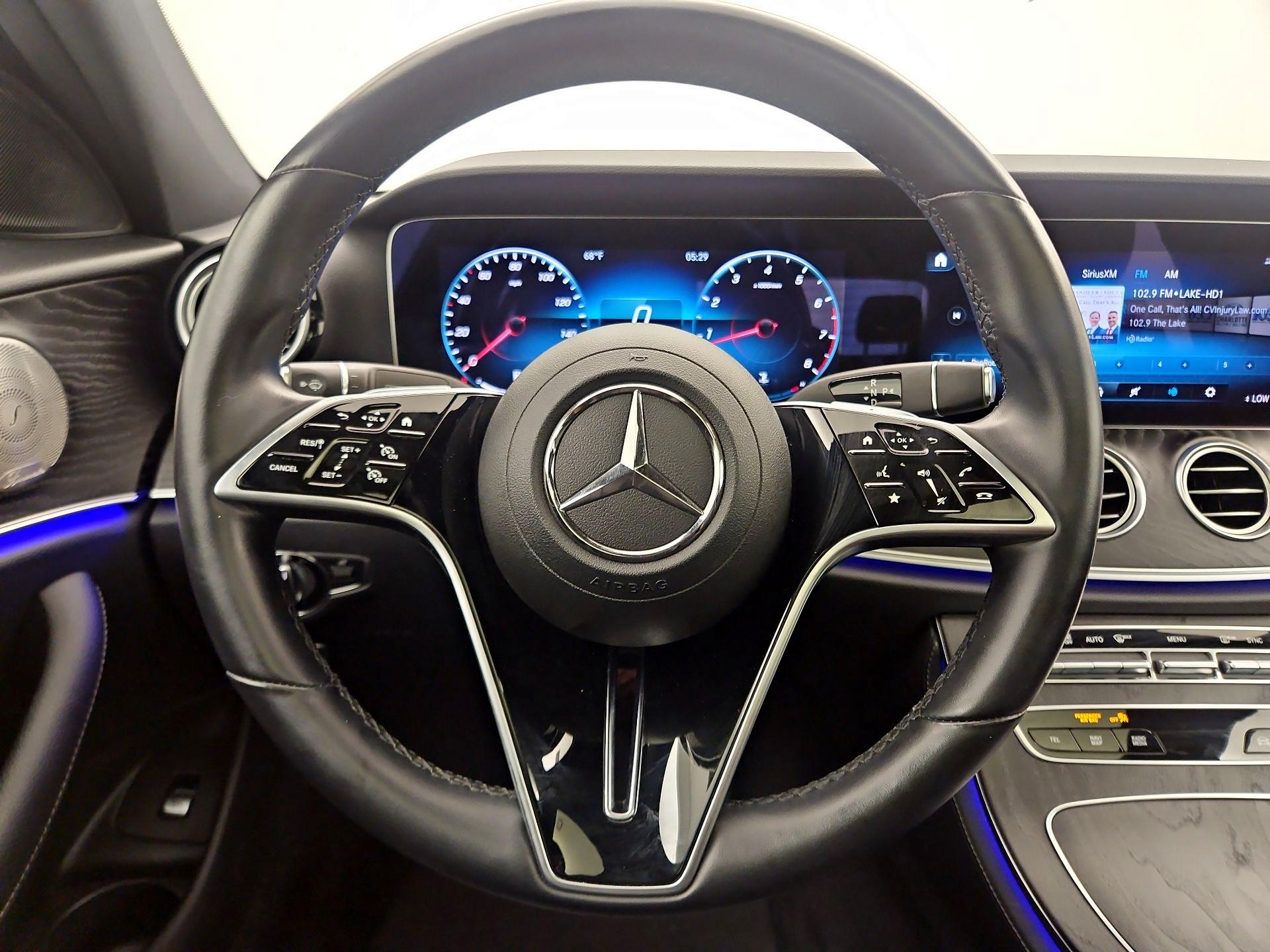 Thumbnail: 2022 Mercedes-Benz E-Class - 10