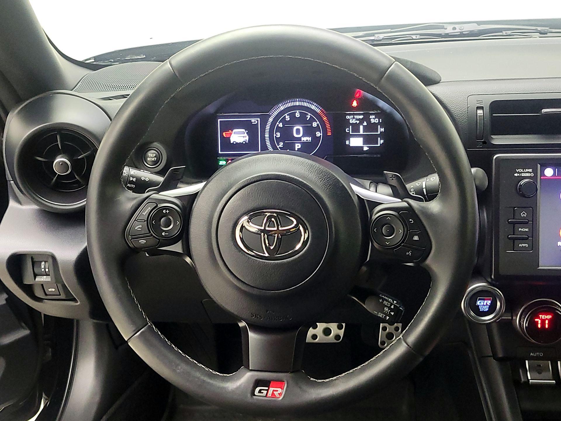 Thumbnail: 2023 Toyota GR86 - 10