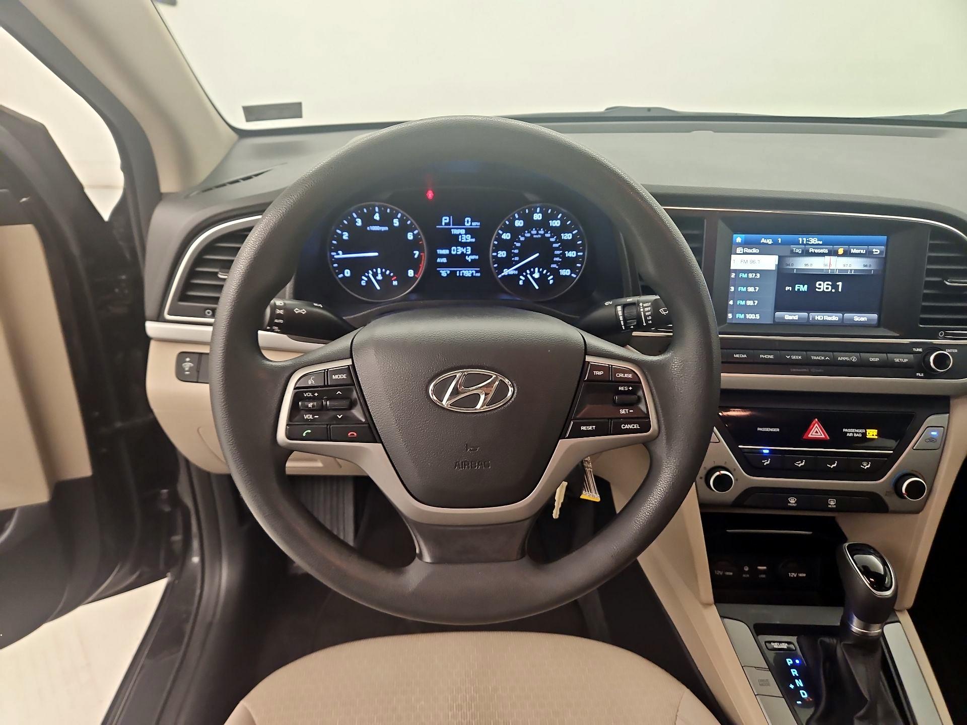 Thumbnail: 2017 Hyundai Elantra - 10