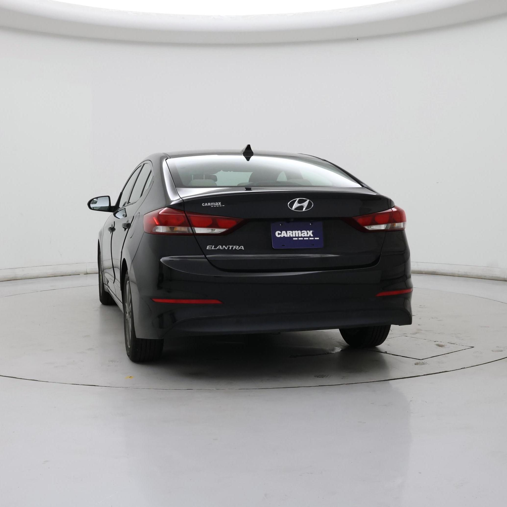 Thumbnail: 2017 Hyundai Elantra - 6