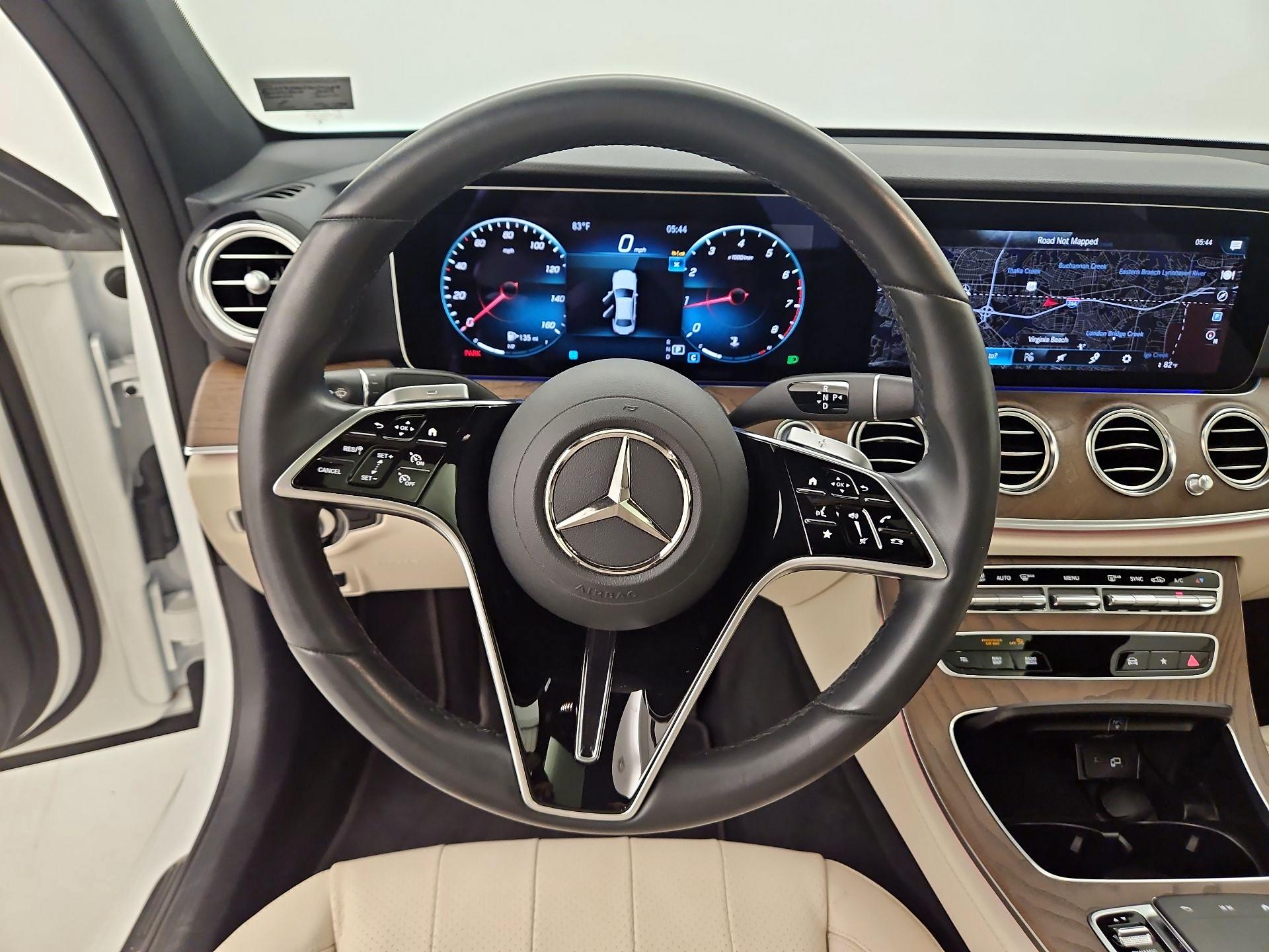 Thumbnail: 2023 Mercedes-Benz E-Class - 10