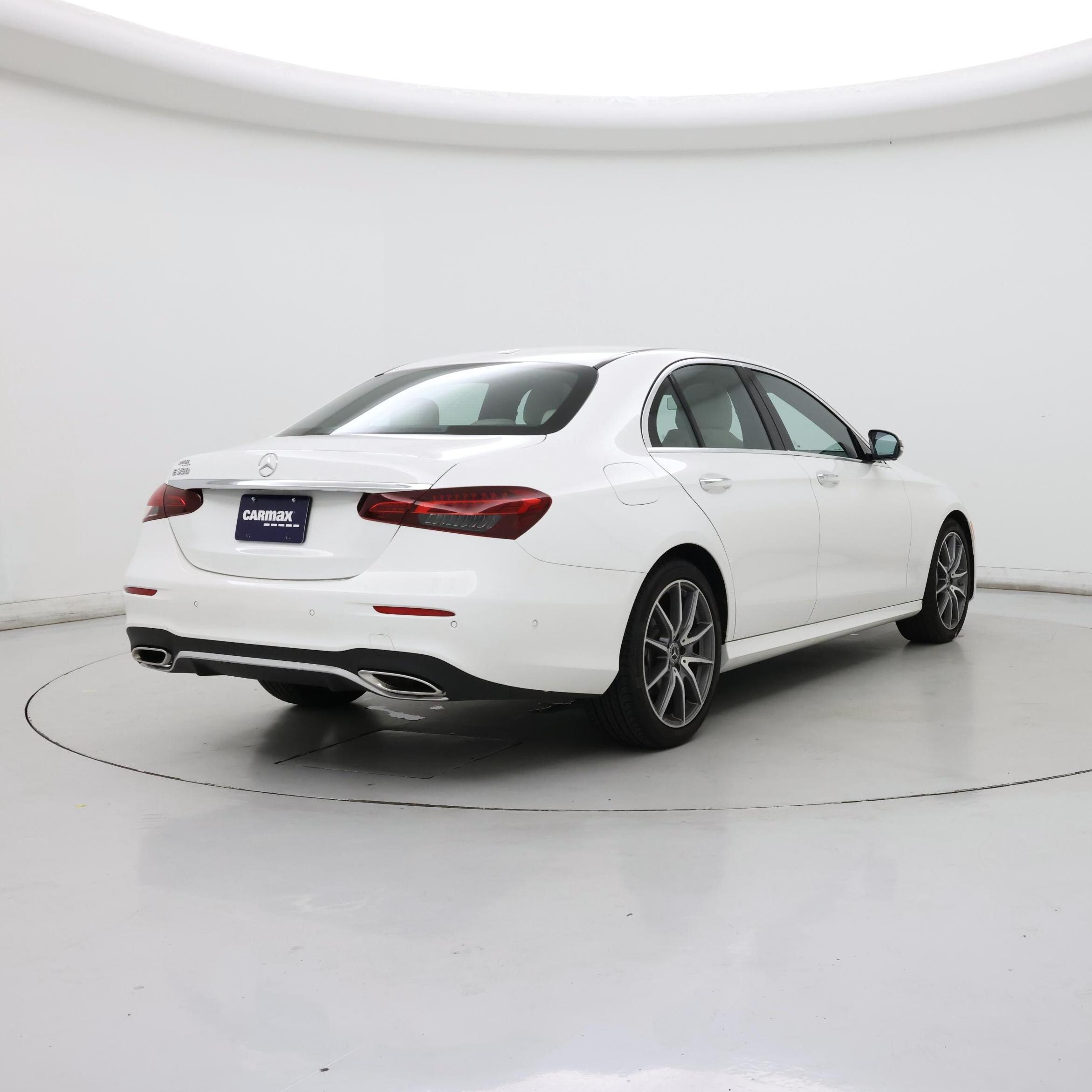 Thumbnail: 2023 Mercedes-Benz E-Class - 8