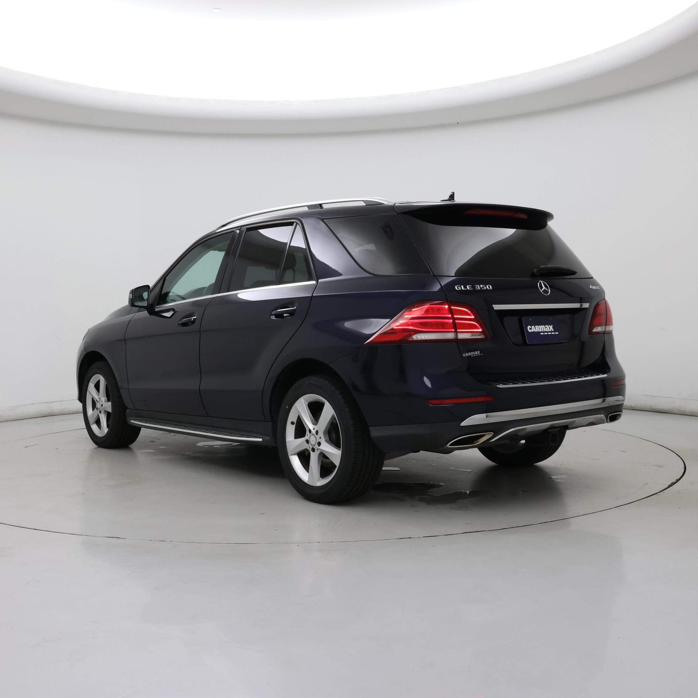 Thumbnail: 2016 Mercedes-Benz GLE - 2