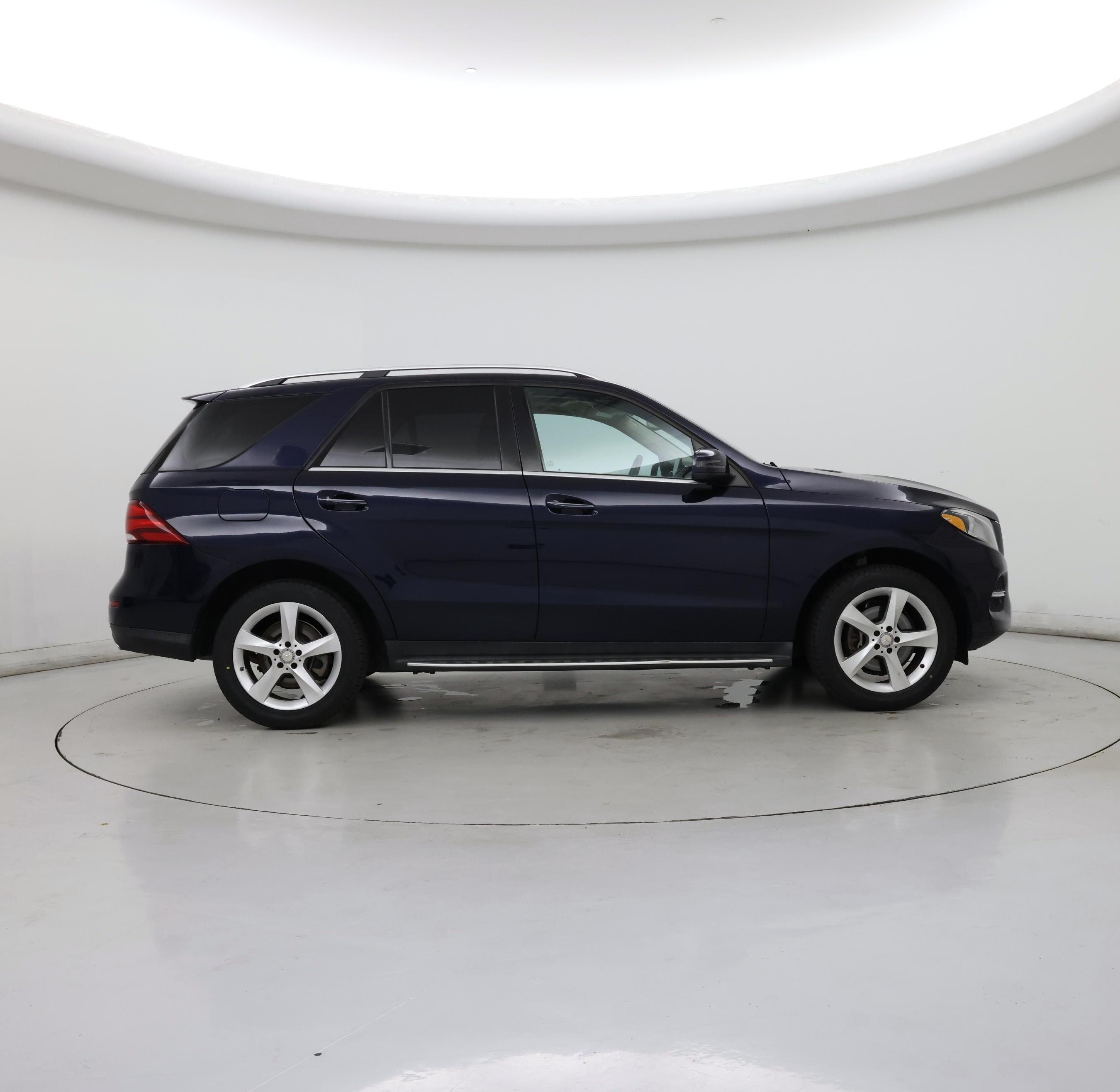 Thumbnail: 2016 Mercedes-Benz GLE - 7