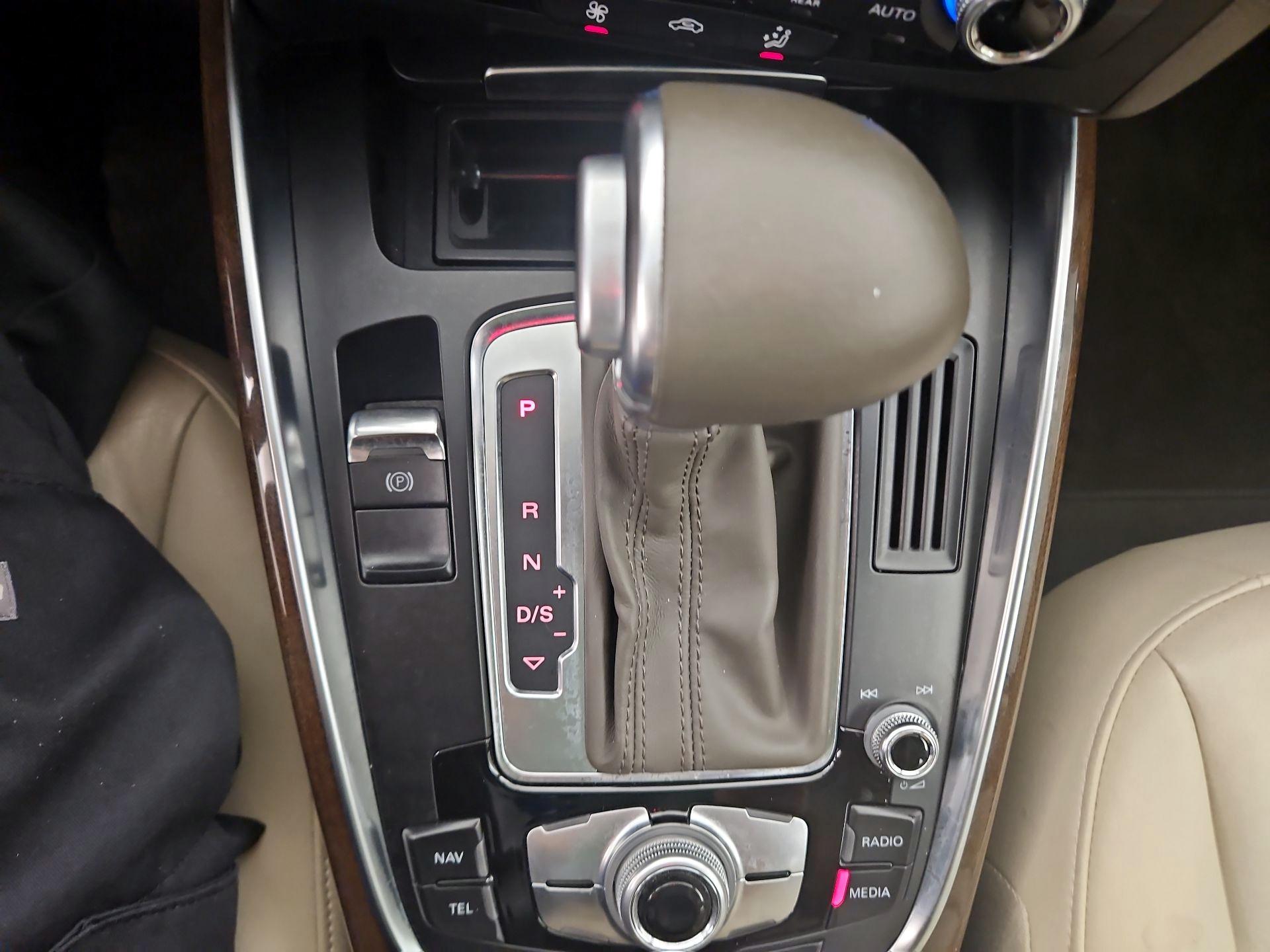 Thumbnail: 2016 Audi Q5 - 17