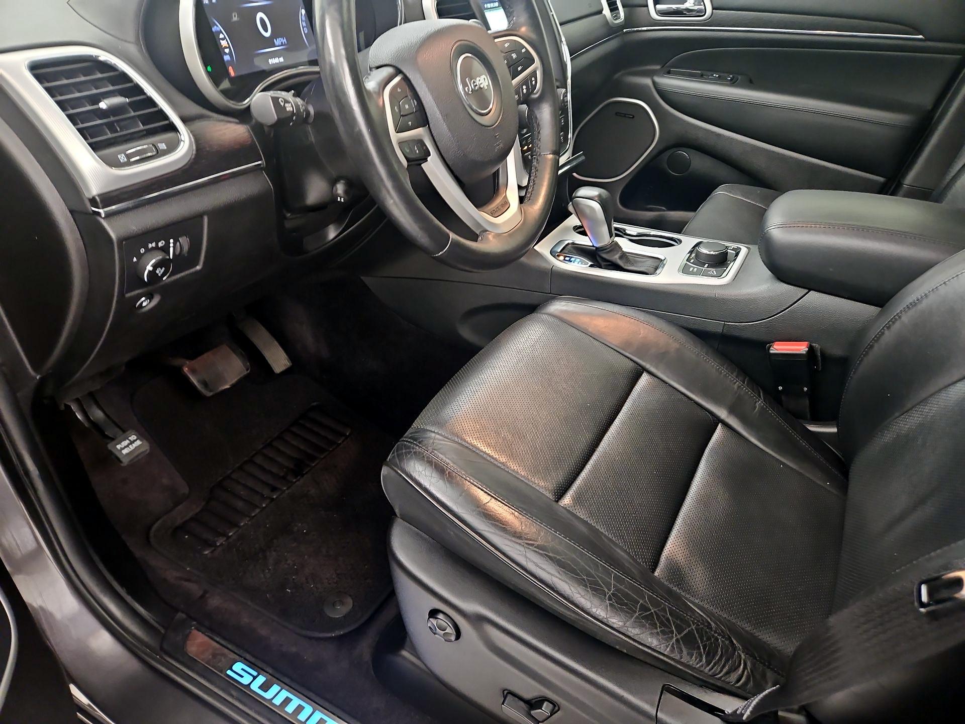 Thumbnail: 2018 Jeep Grand Cherokee - 11
