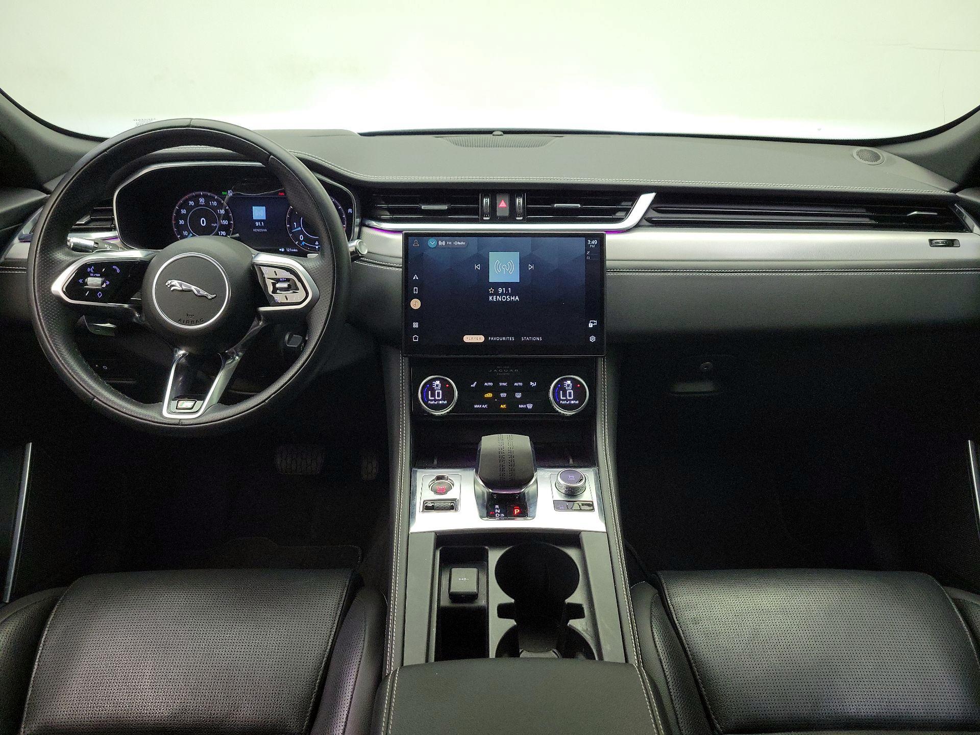 Thumbnail: 2021 Jaguar F-Pace - 9