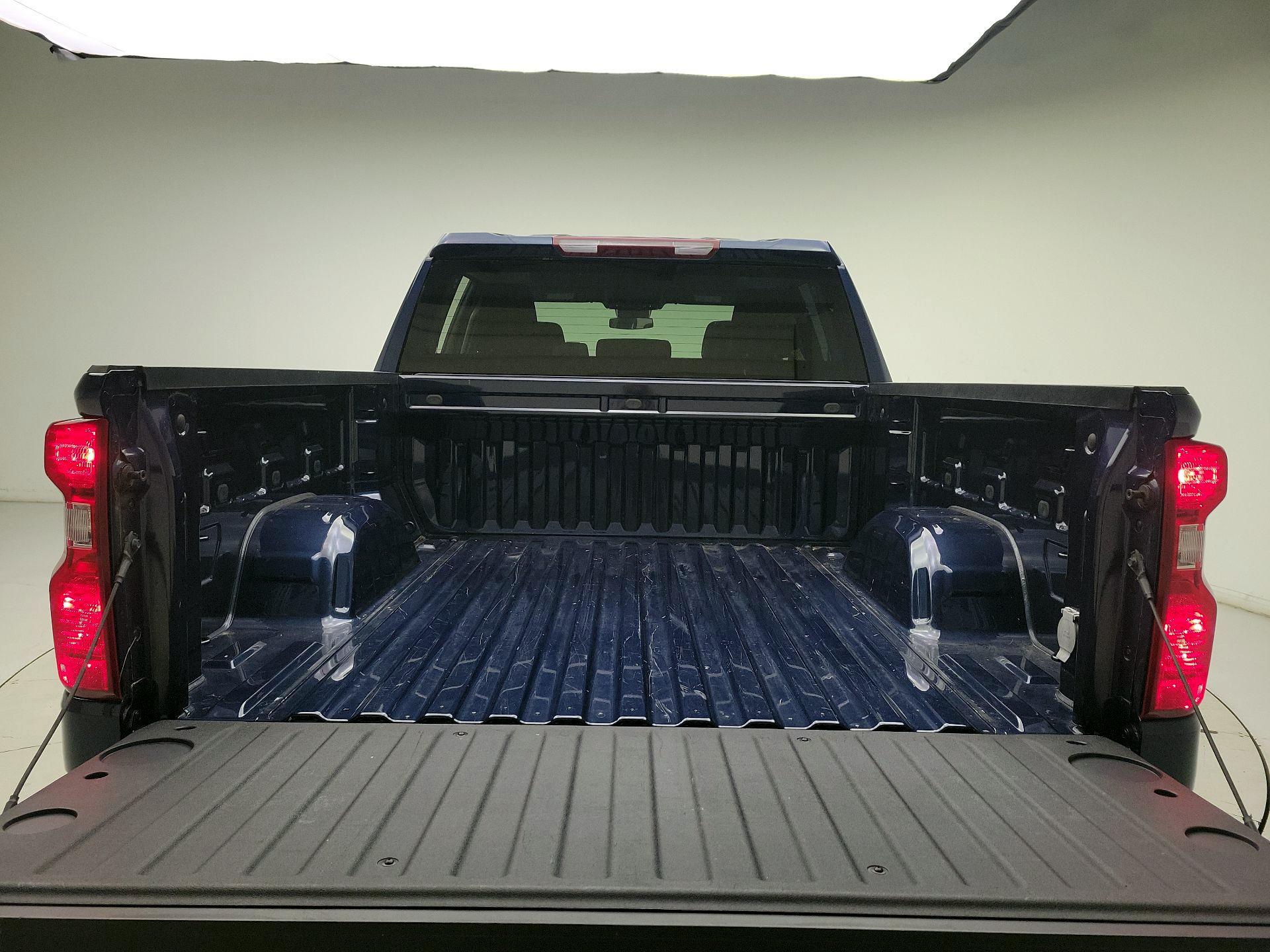 Thumbnail: 2022 Chevrolet Silverado 1500 - 20